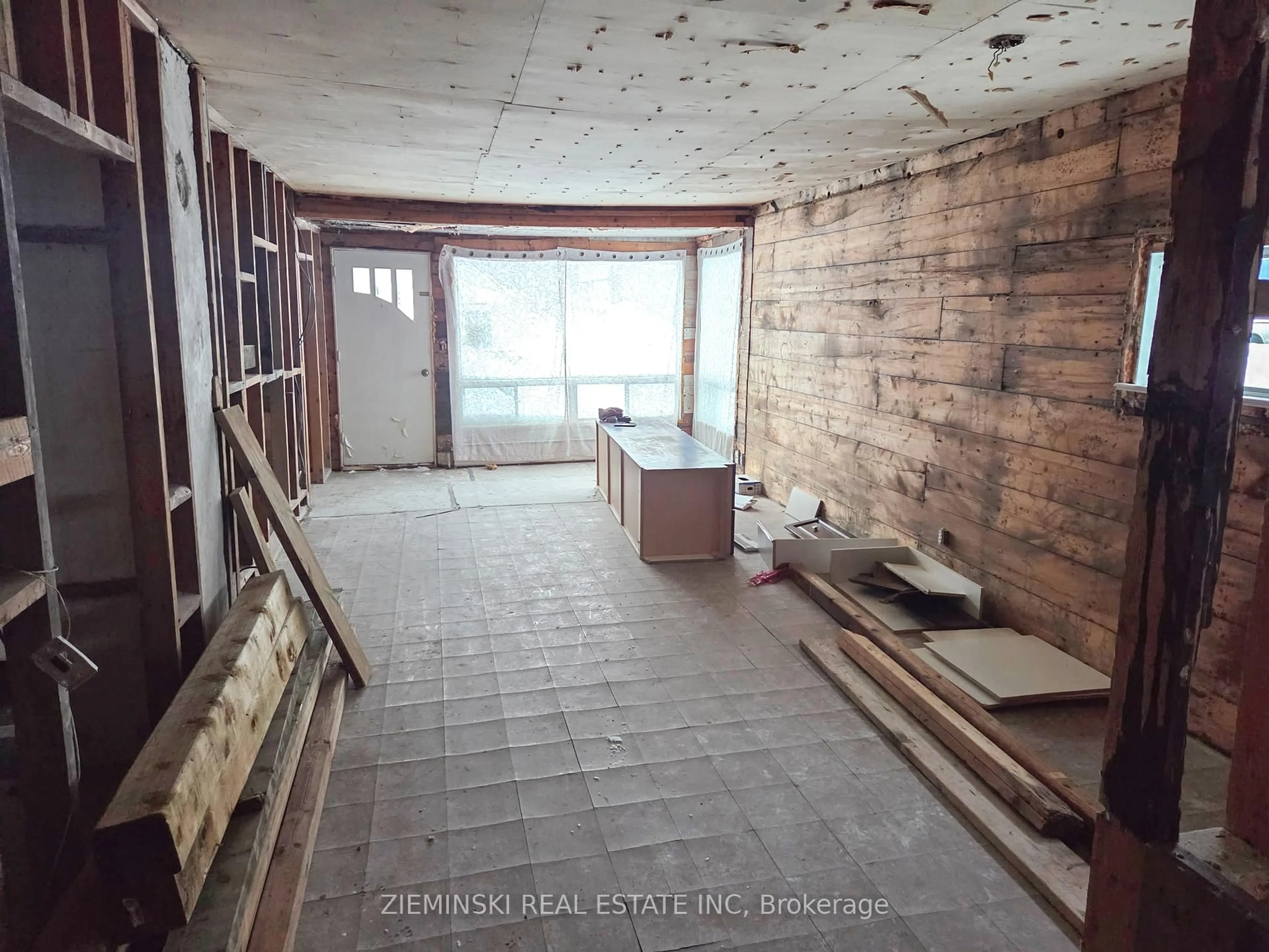 Unknown for 2 Station Rd, Kirkland Lake Ontario P2N 3H3