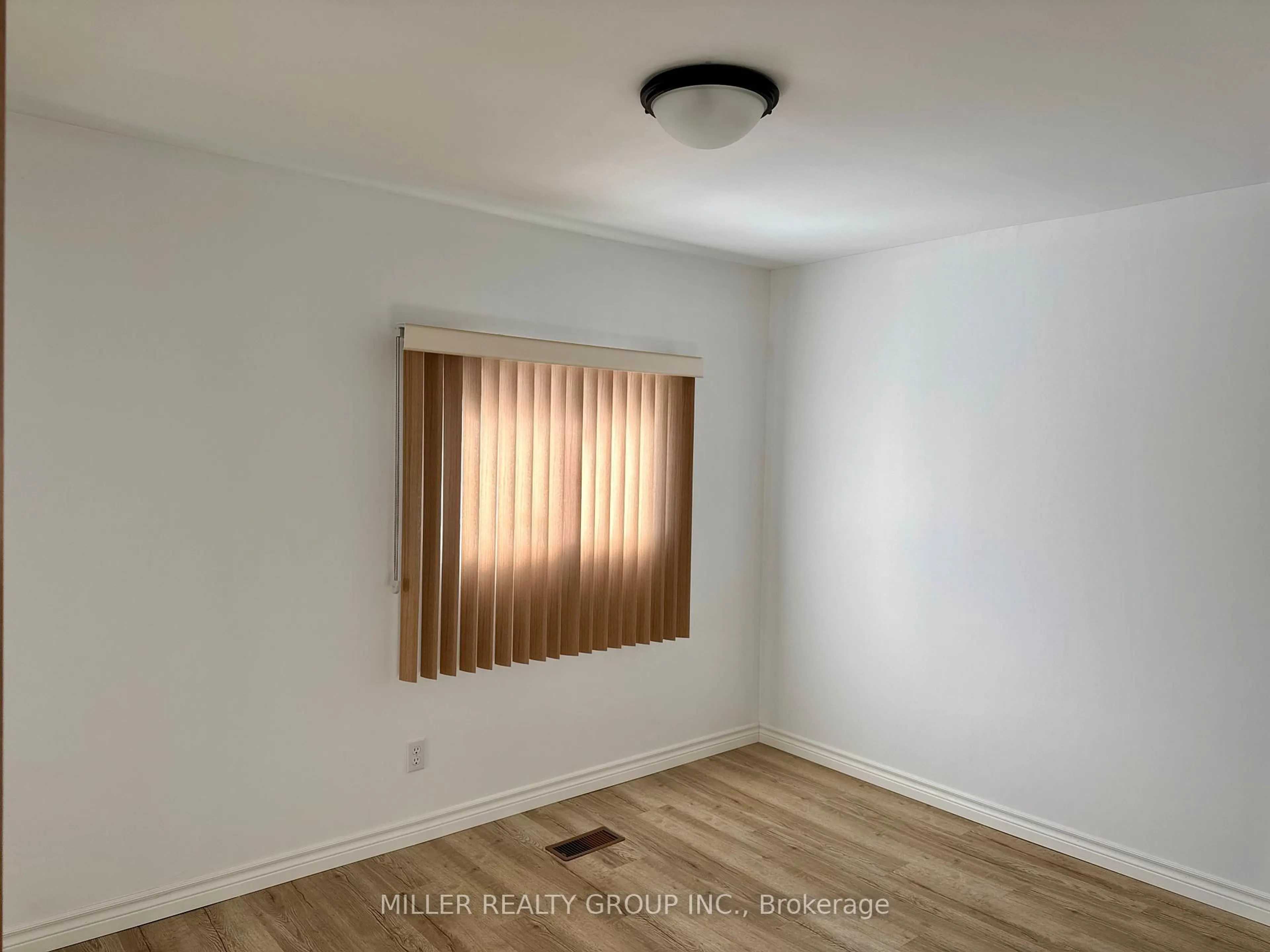 A pic of a room for 359 Nipissing Ave, Temiskaming Shores Ontario P0J 1P0