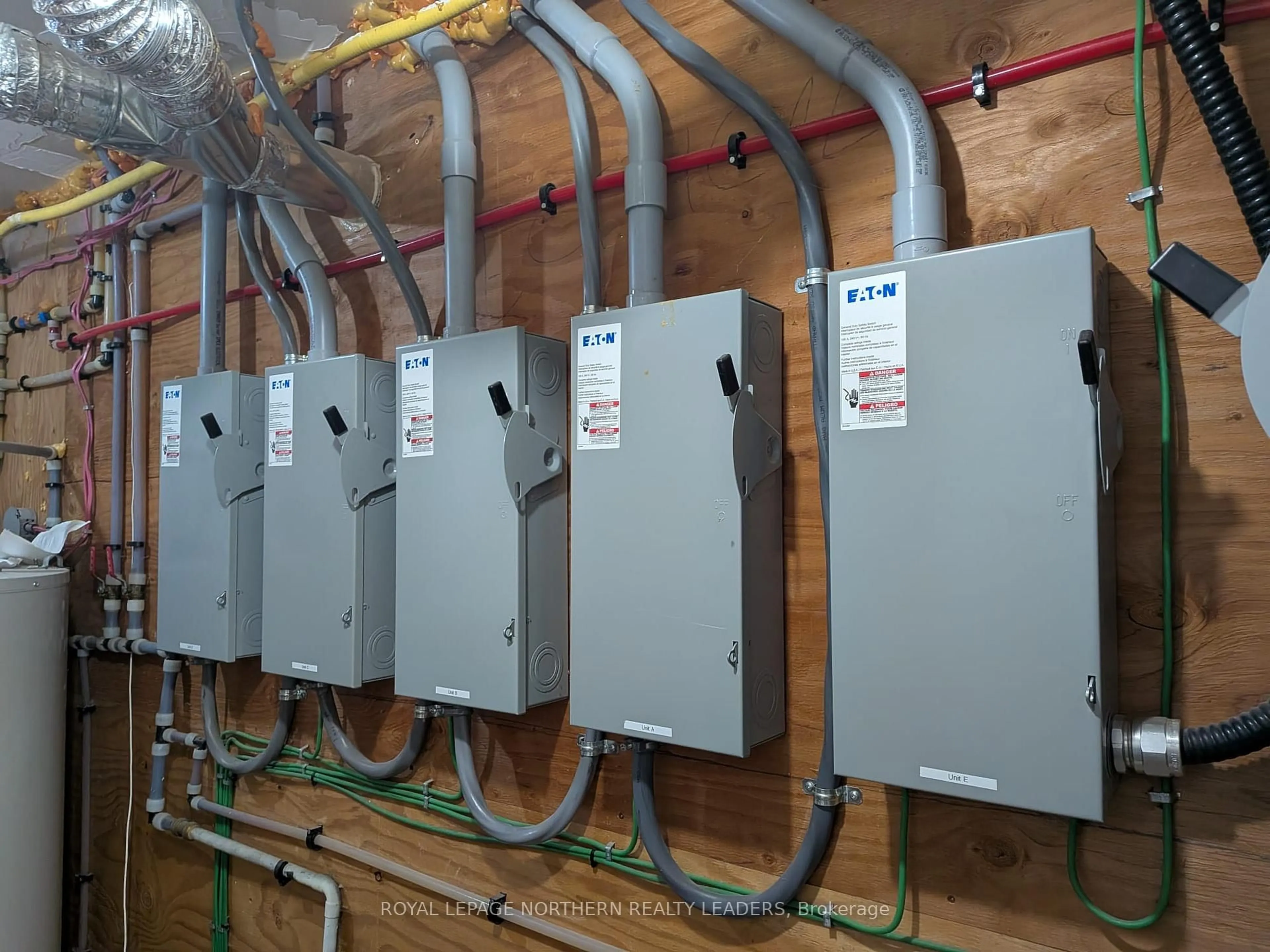 A pic of a room for 126 Seventh Ave, Timmins Ontario P4N 5N9