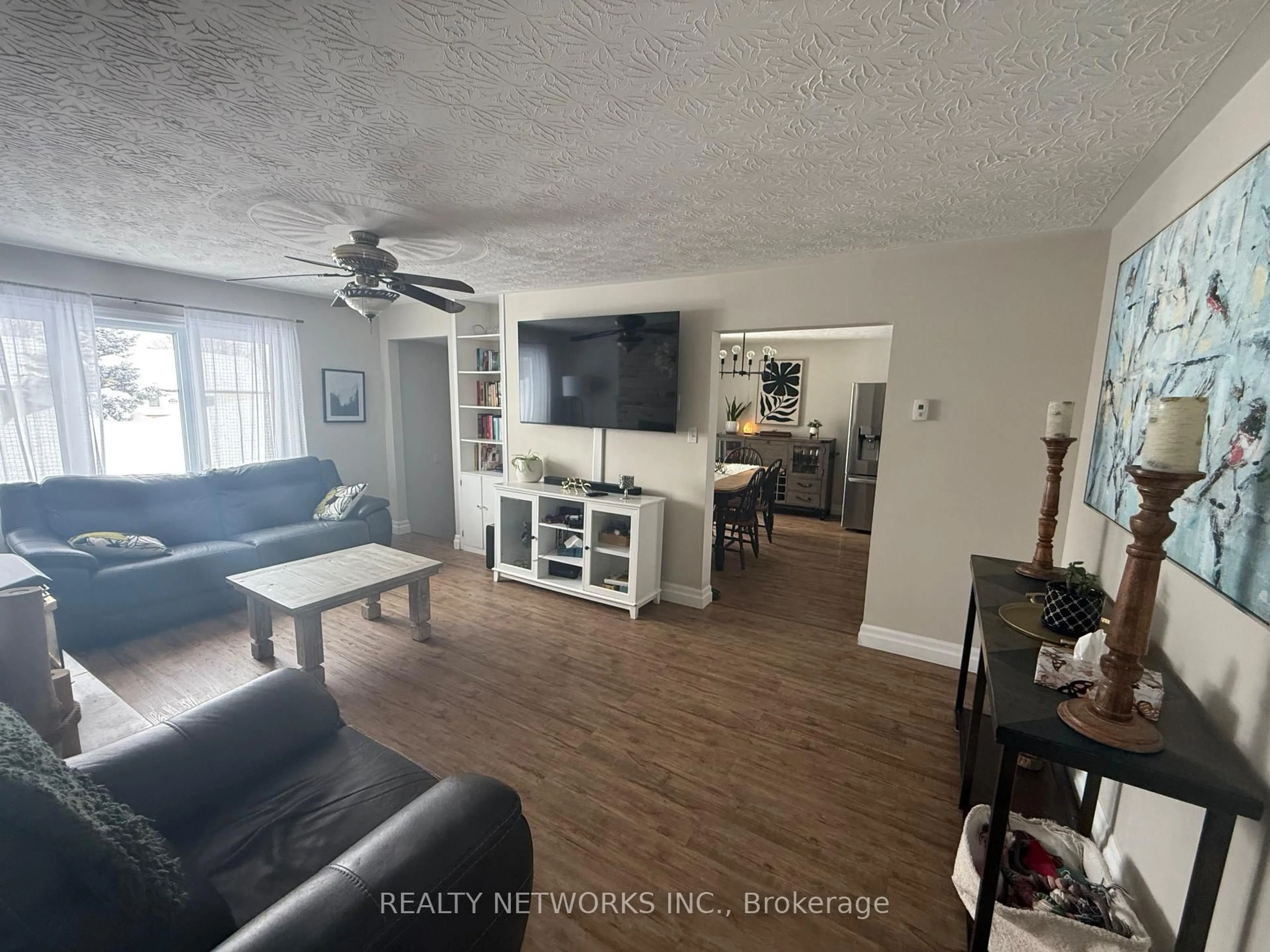 Living room with furniture, unknown for 315 Ann Ave, Timmins Ontario P4N 4V1
