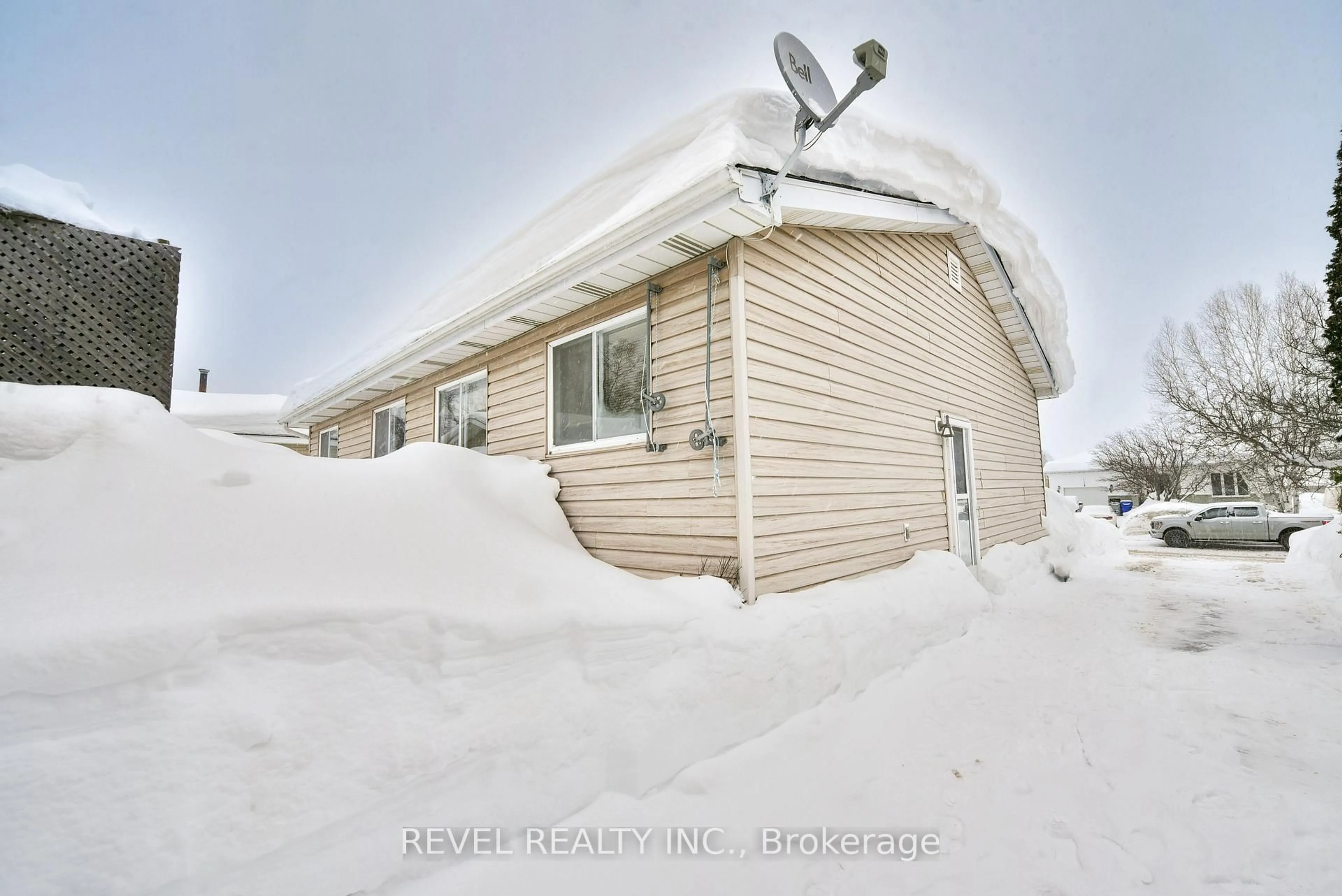 Unknown for 198 Lawrence St, Timmins Ontario P0N 1C0