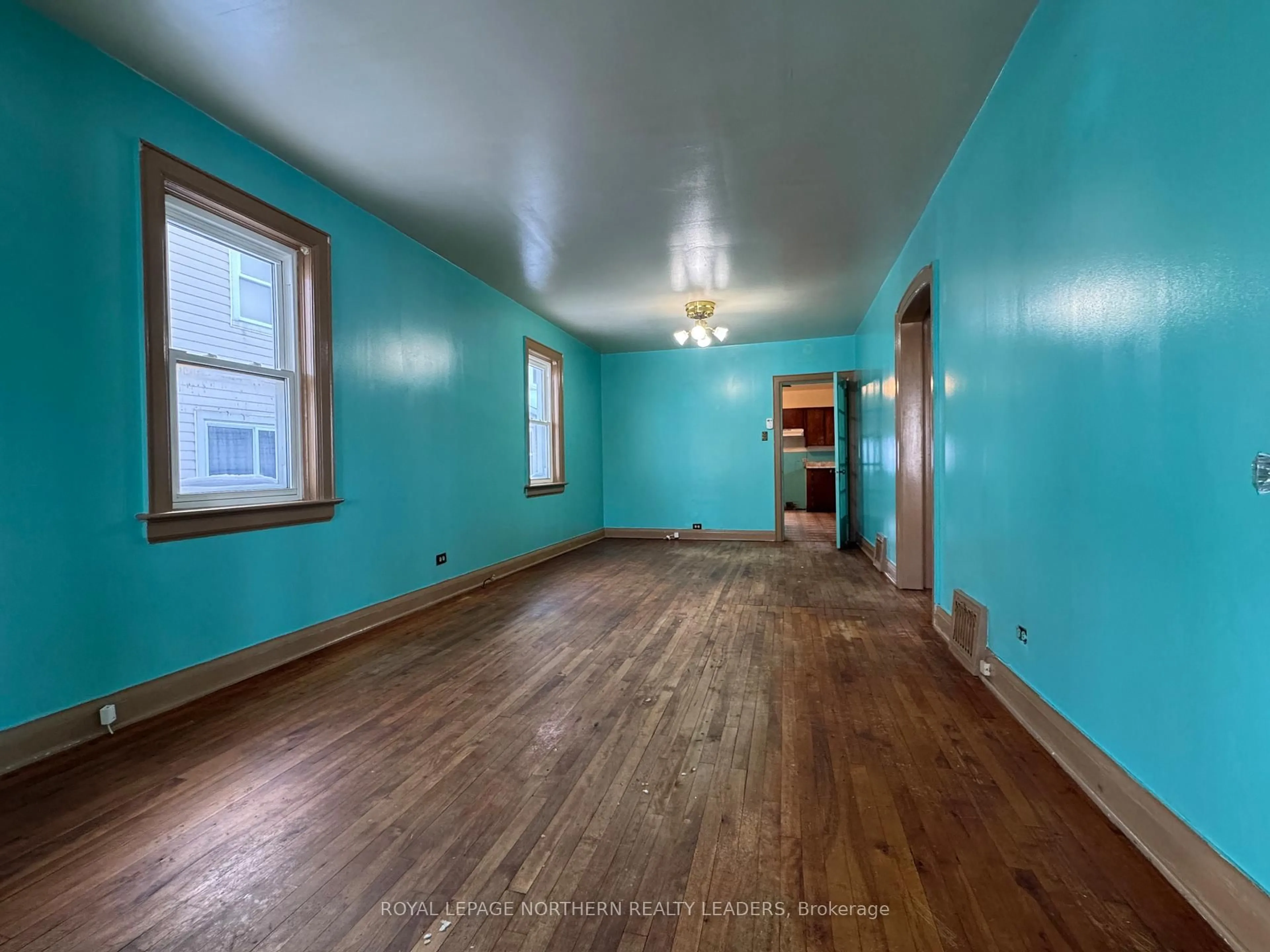 A pic of a room for 147 Kirby Ave, Timmins Ontario P4N 1J7