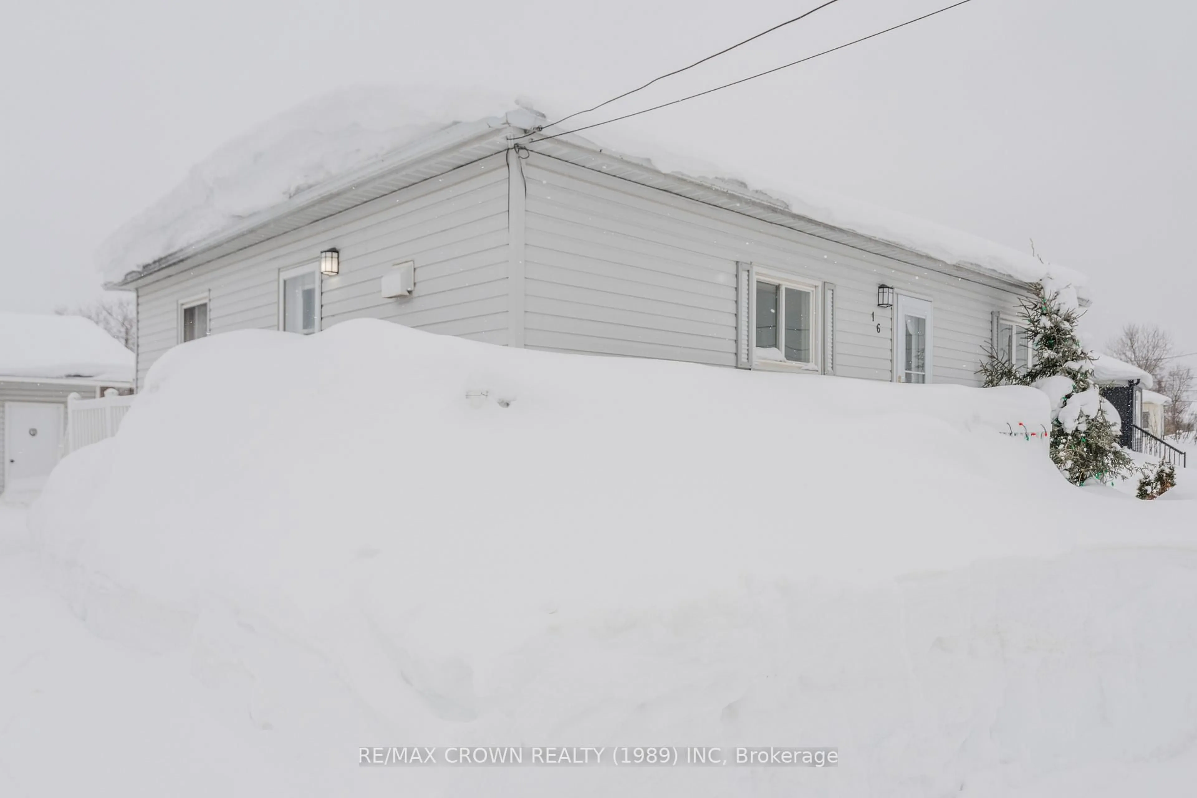 Unknown for 16 Lasalle Ave, Kapuskasing Ontario P5N 2R7