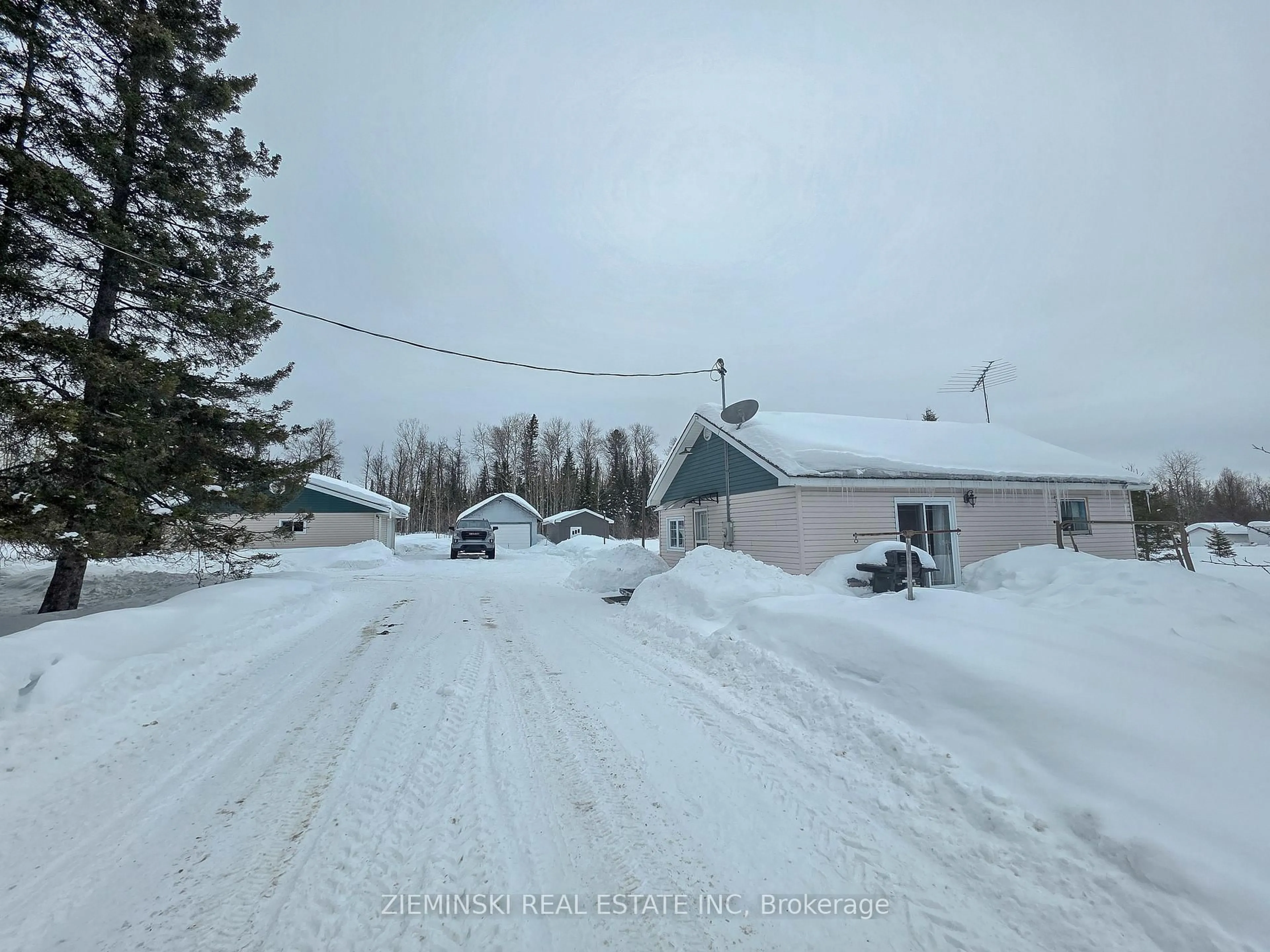 Unknown for 4584 Hwy 101, Black River-Matheson Ontario P0K 1N0