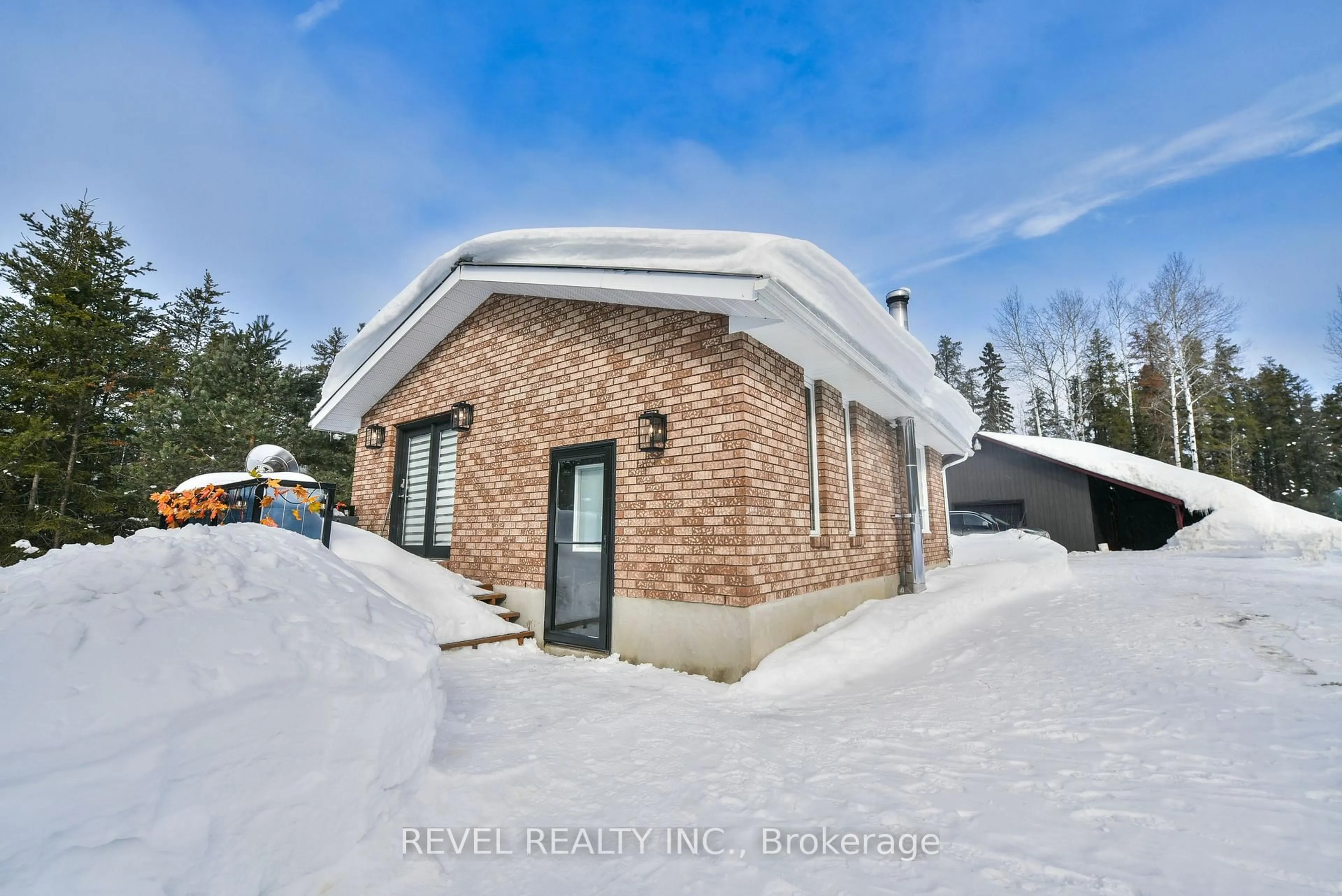 Unknown for 978 Municipal Rd, Timmins Ontario P0N 1A0