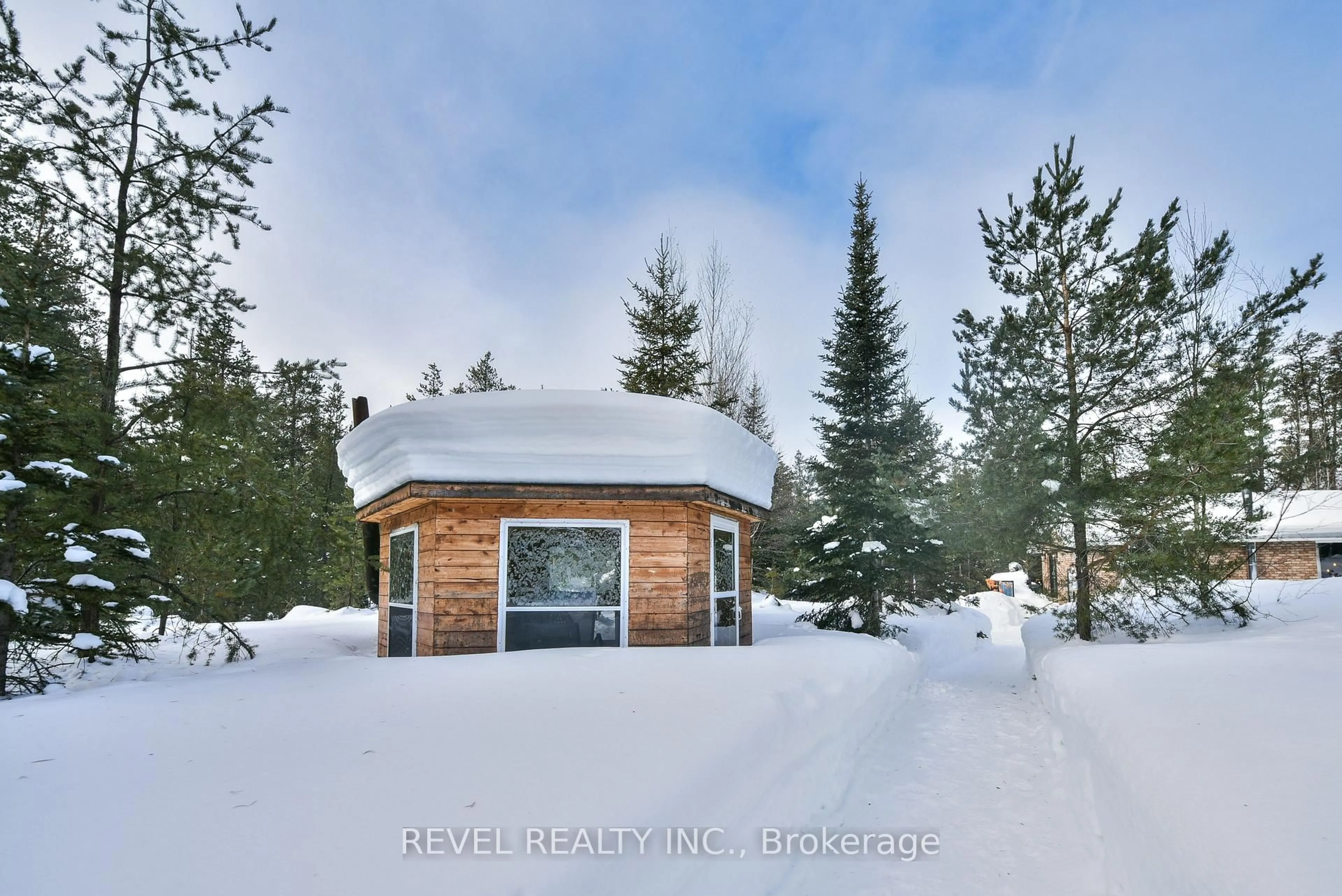 Unknown for 978 Municipal Rd, Timmins Ontario P0N 1A0