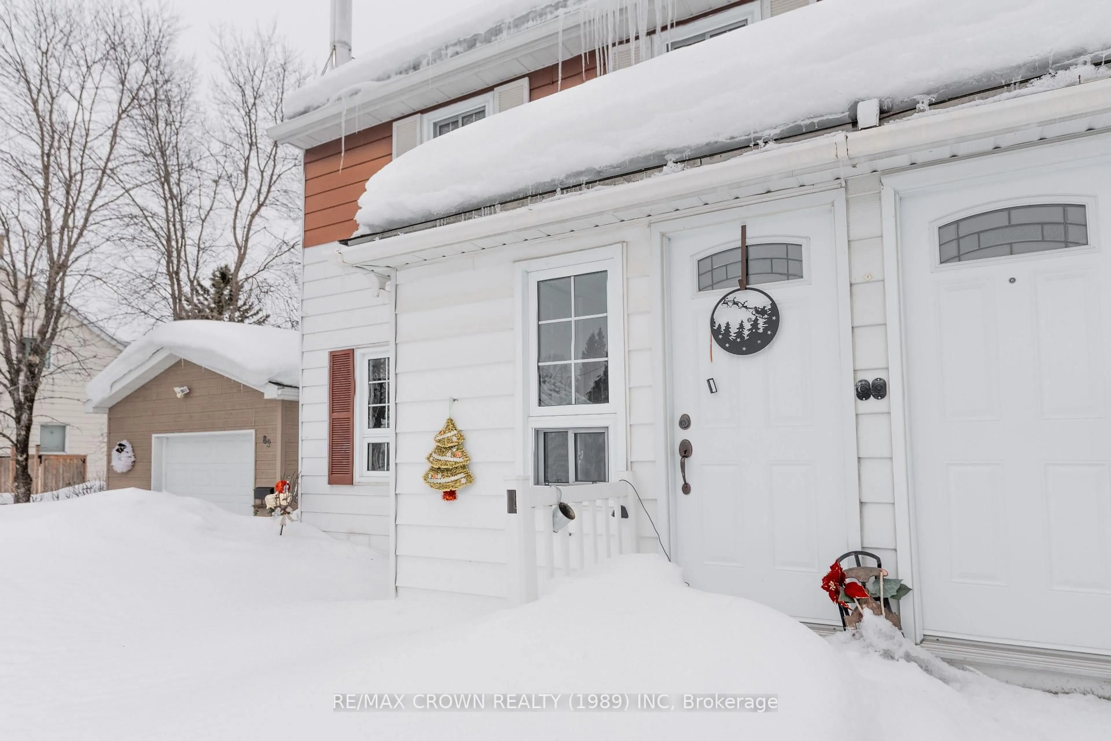 Unknown for 89 Devonshire St, Kapuskasing Ontario P5N 1C7