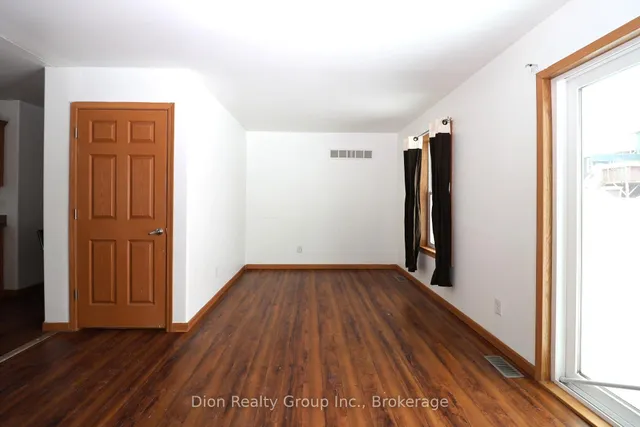 29 Allen Ave, Kirkland Lake 3
