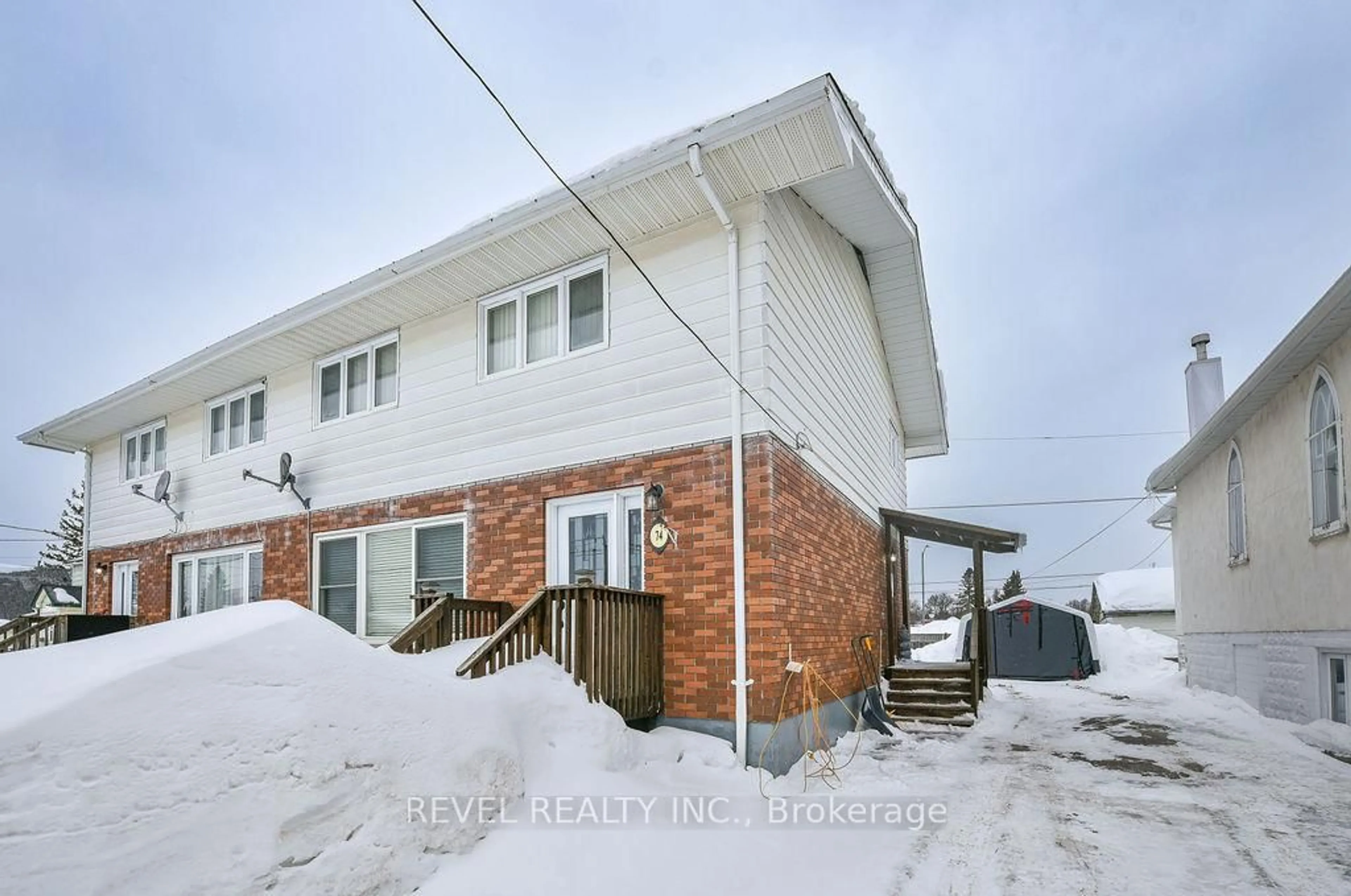 Unknown for 74 William Ave, Timmins Ontario P0N 1H0