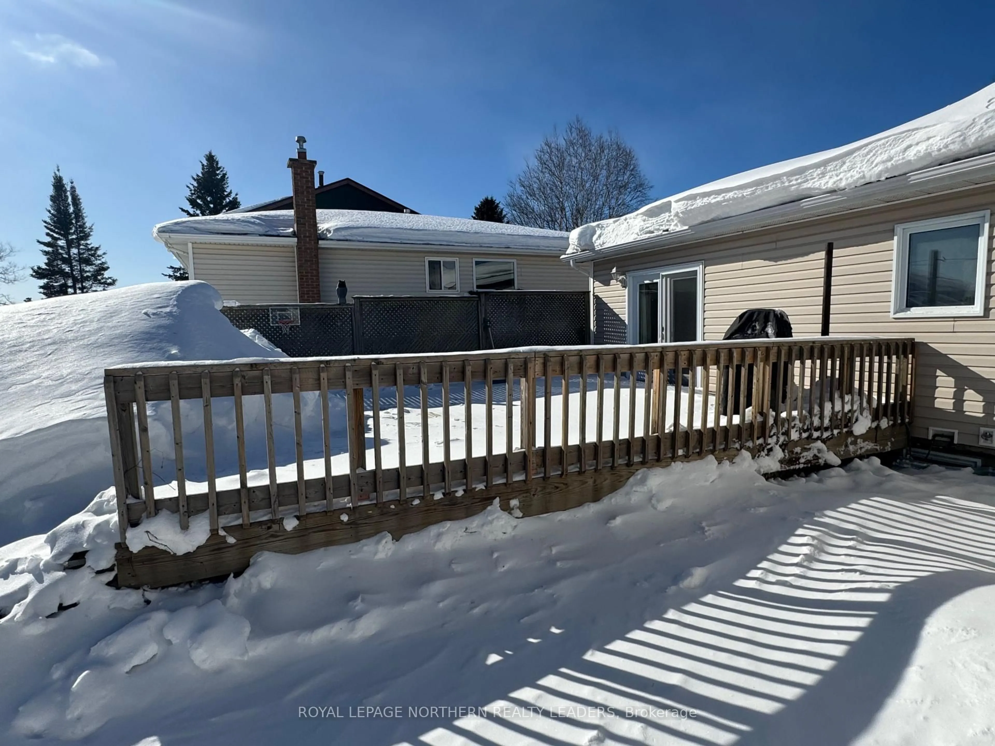 A pic from outside/outdoor area/front of a property/back of a property/a pic from drone, unknown for 1015 Michener Blvd, Timmins Ontario P0N 1K0