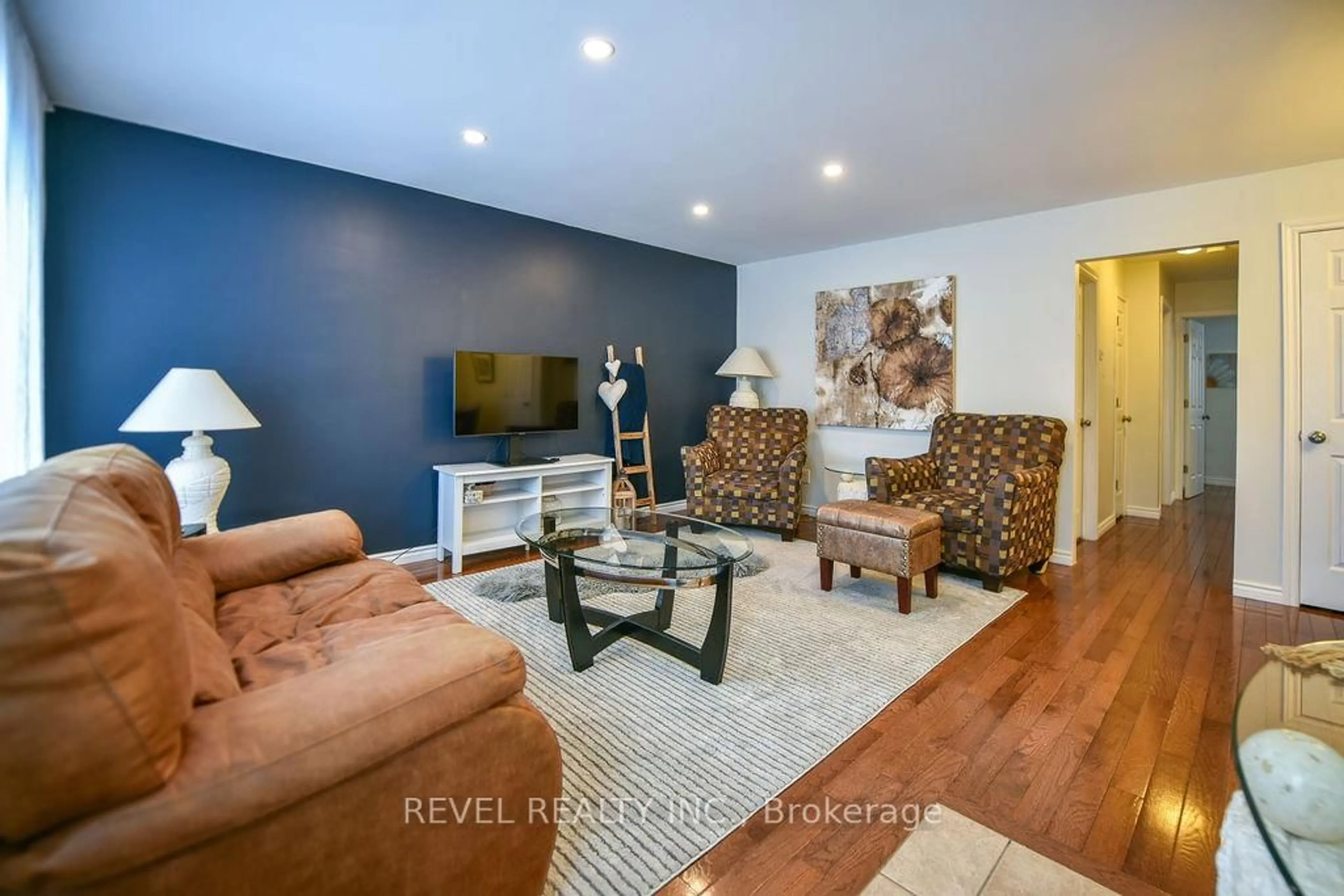 Living room with furniture, unknown for 120 Delia Ave, Timmins Ontario P4P 1A1