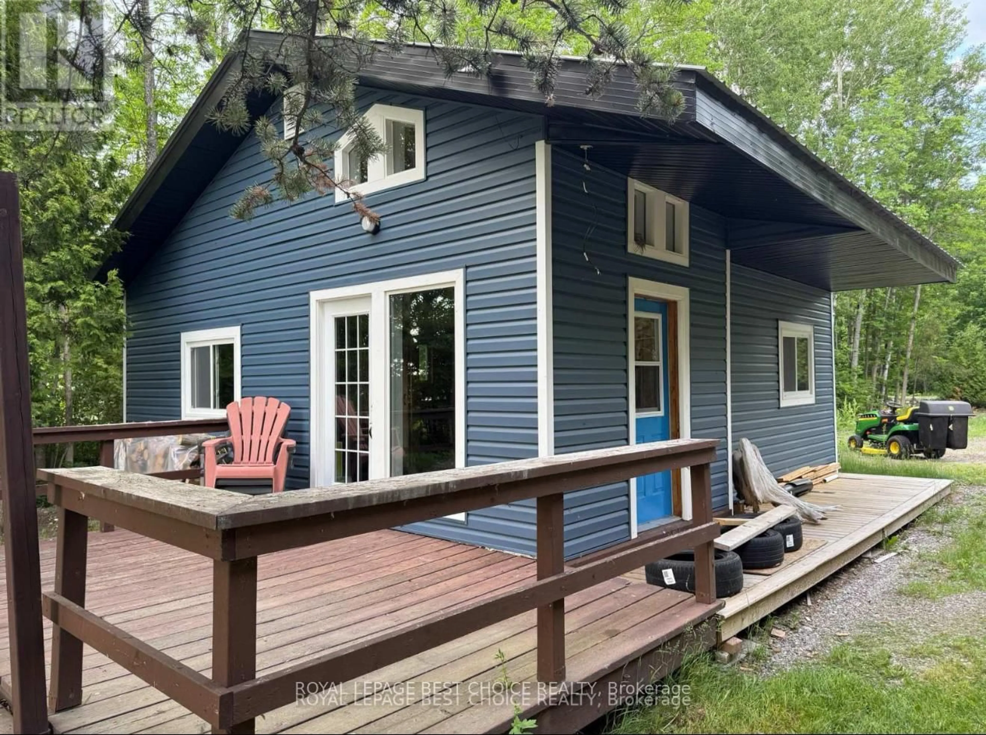 Home with vinyl exterior material, unknown for Lt 8 C6 Barber Twp Rd 2 Rd, Timiskaming Ontario P0J 1G0