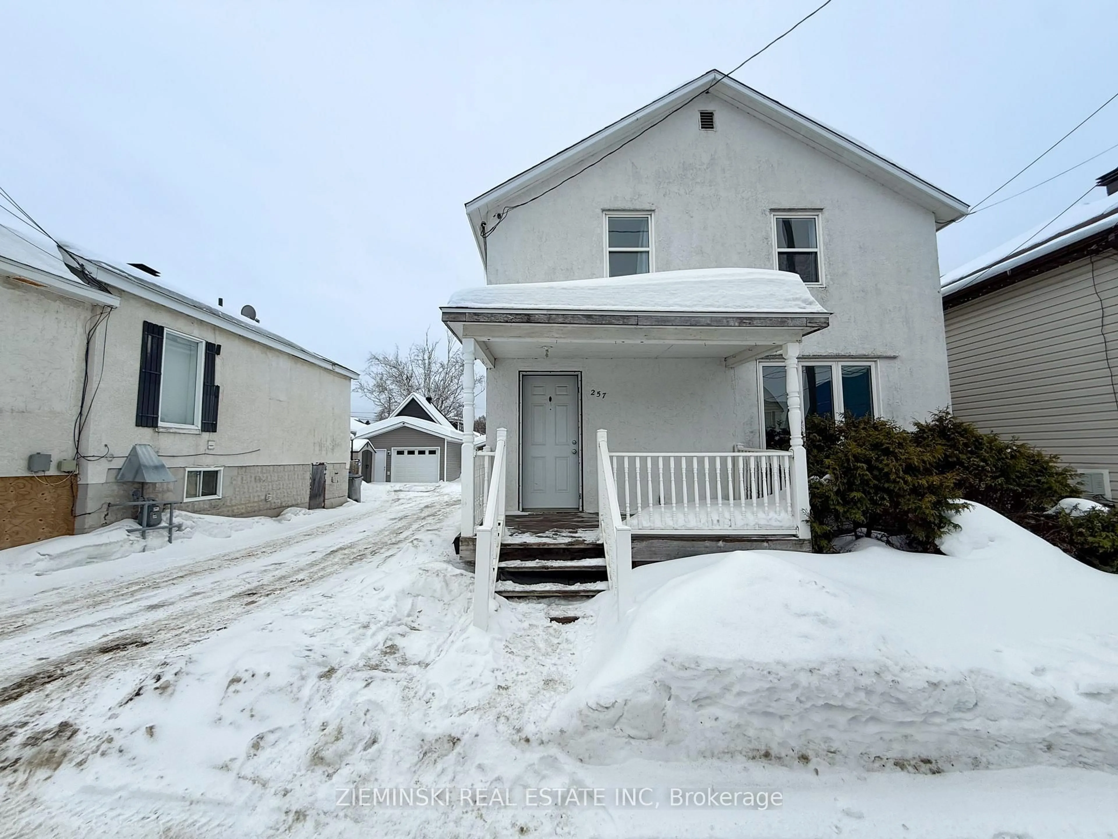 Unknown for 257 Commercial Ave, Timmins Ontario P4N 2X5