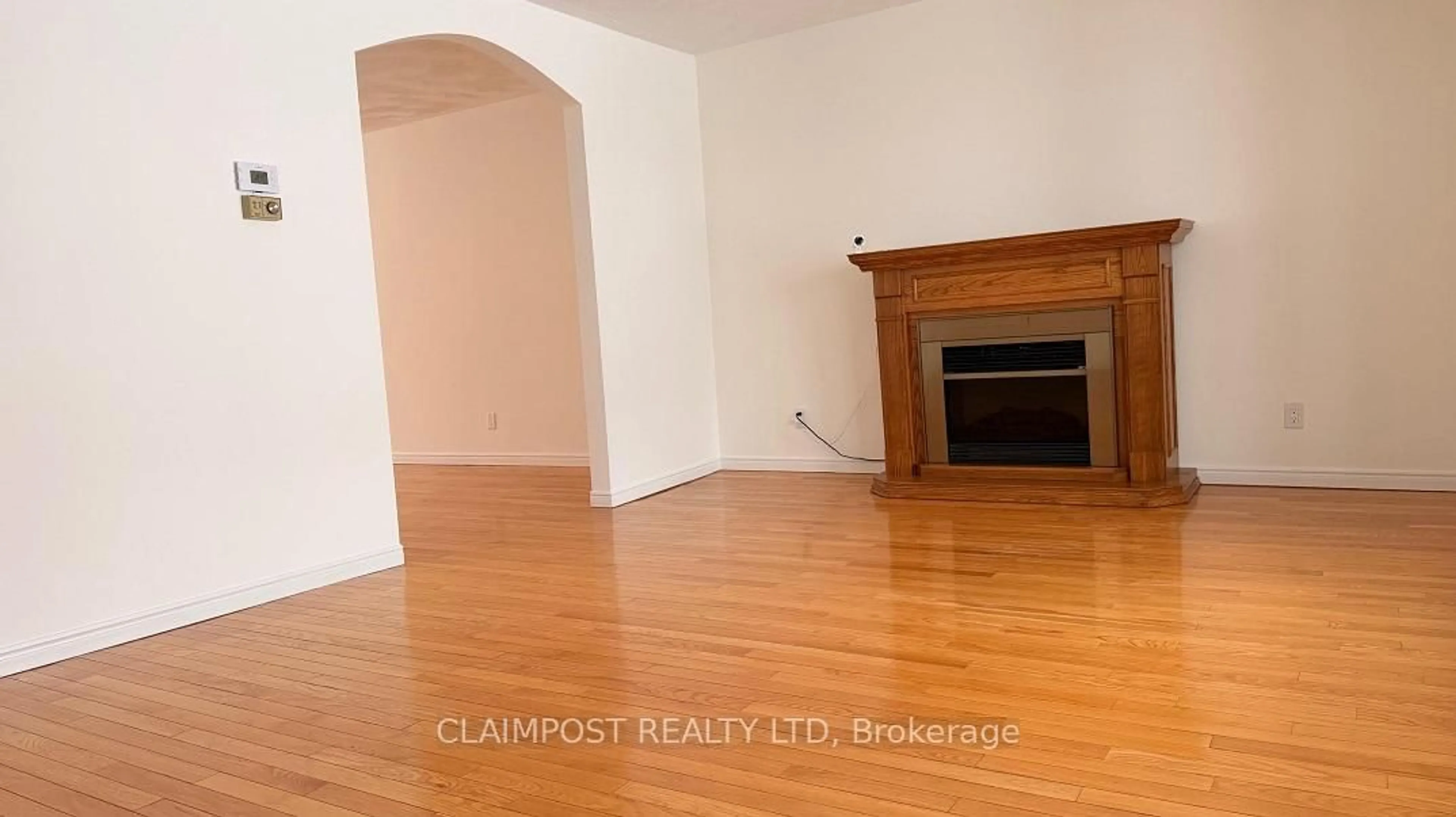 A pic of a room for 204 Renee Pl, Timmins Ontario P4P 1E8