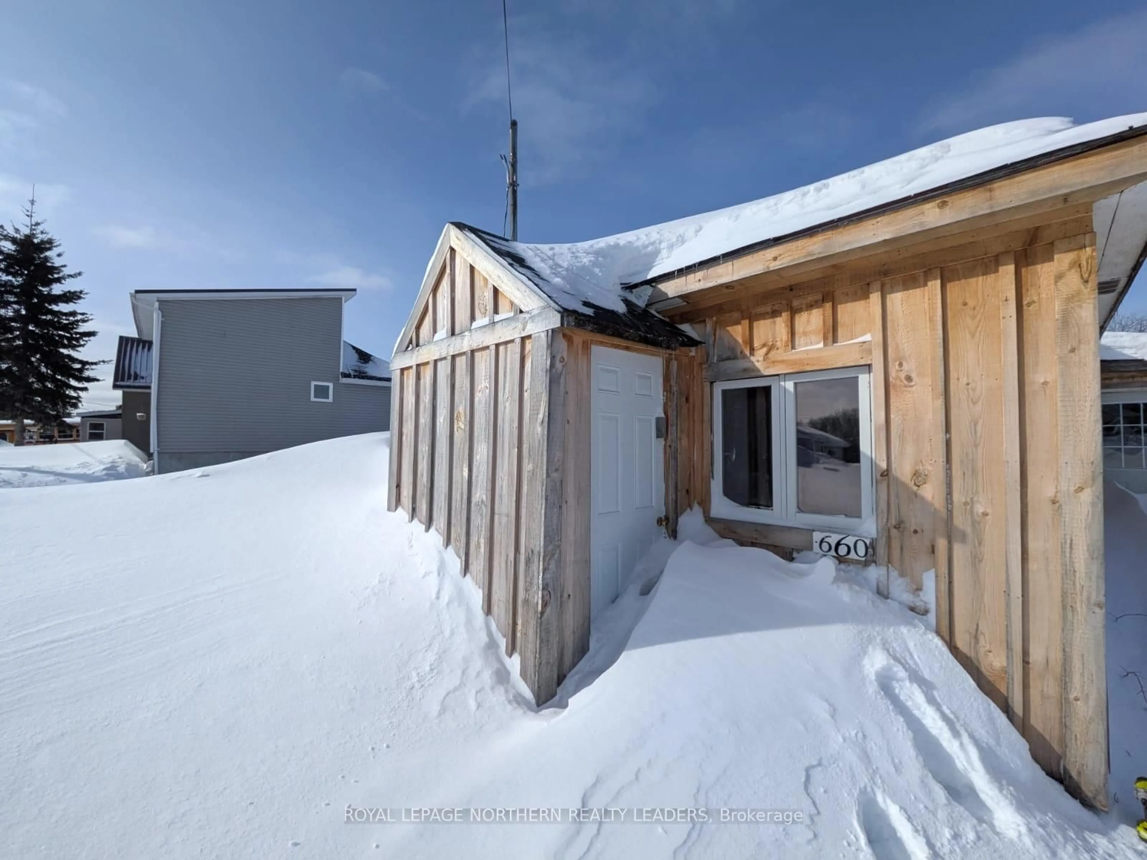 Shed for 660 Euclid Ave, Black River-Matheson Ontario P0K 1R0