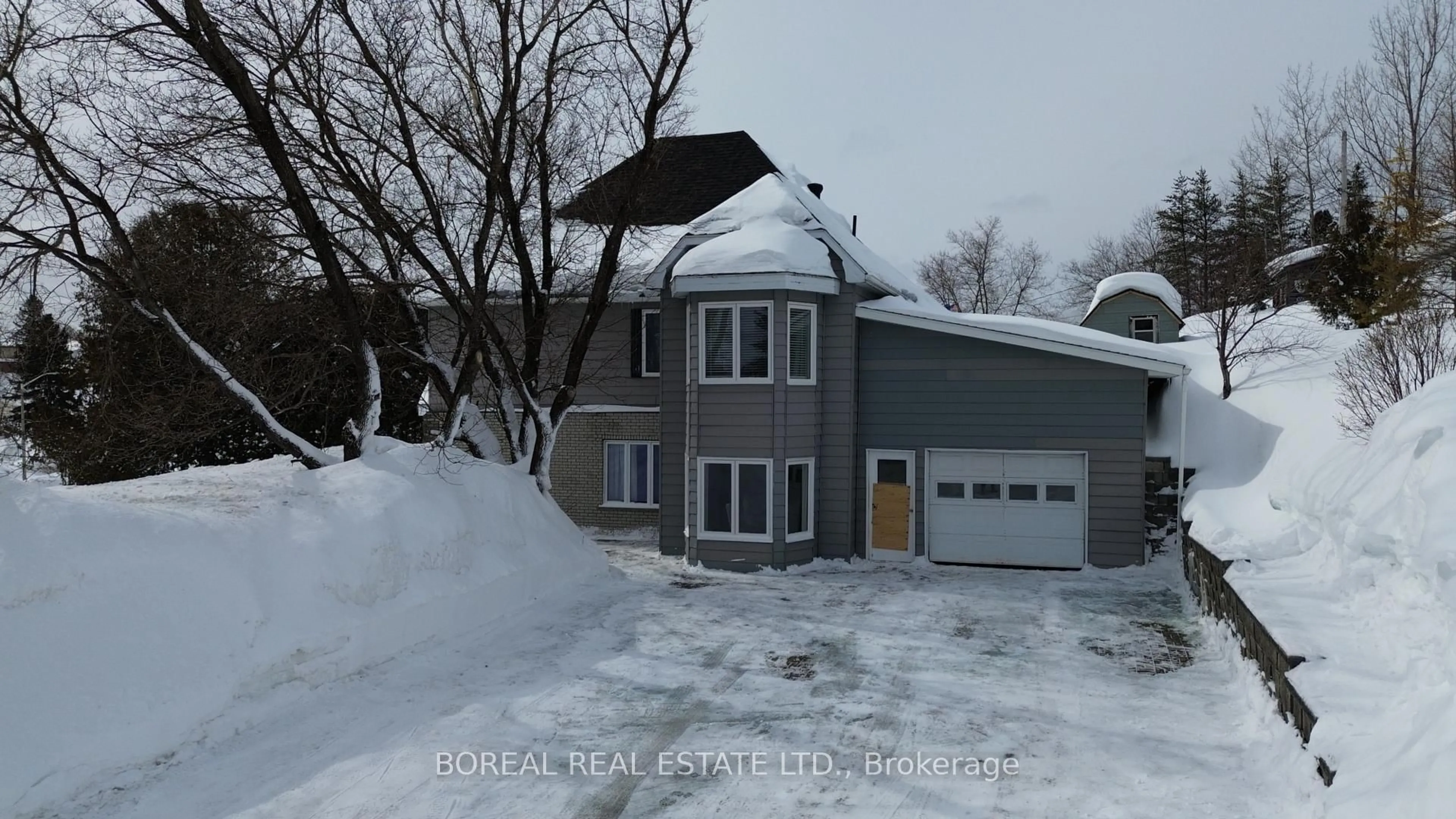 Unknown for 185 Fifth St, Cochrane Ontario P0L 1C0