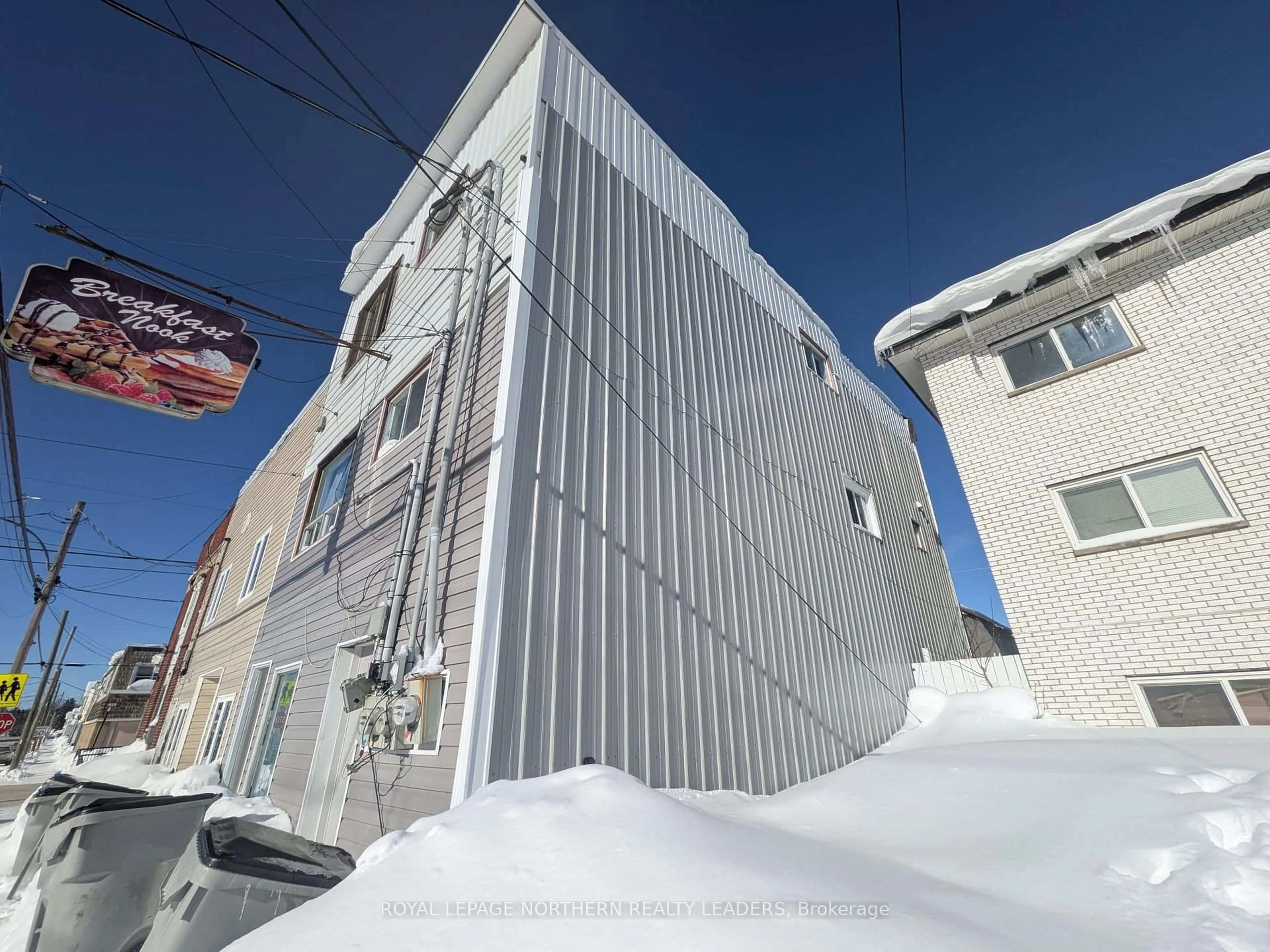 Unknown for 94 Golden Ave, Timmins Ontario P0N 1H0