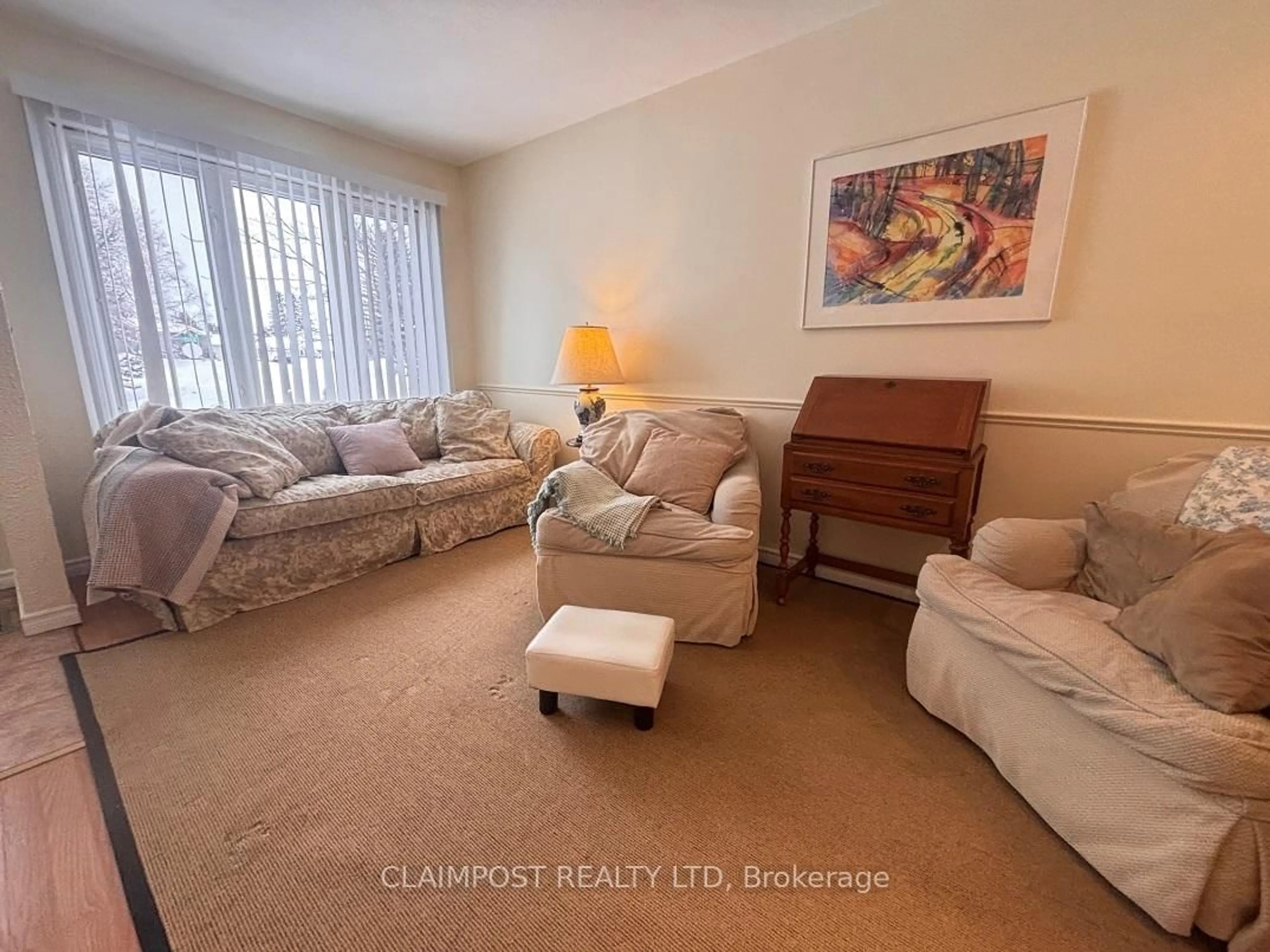 Living room with furniture, unknown for 679 Emilie St, Timmins Ontario P4N 5K2