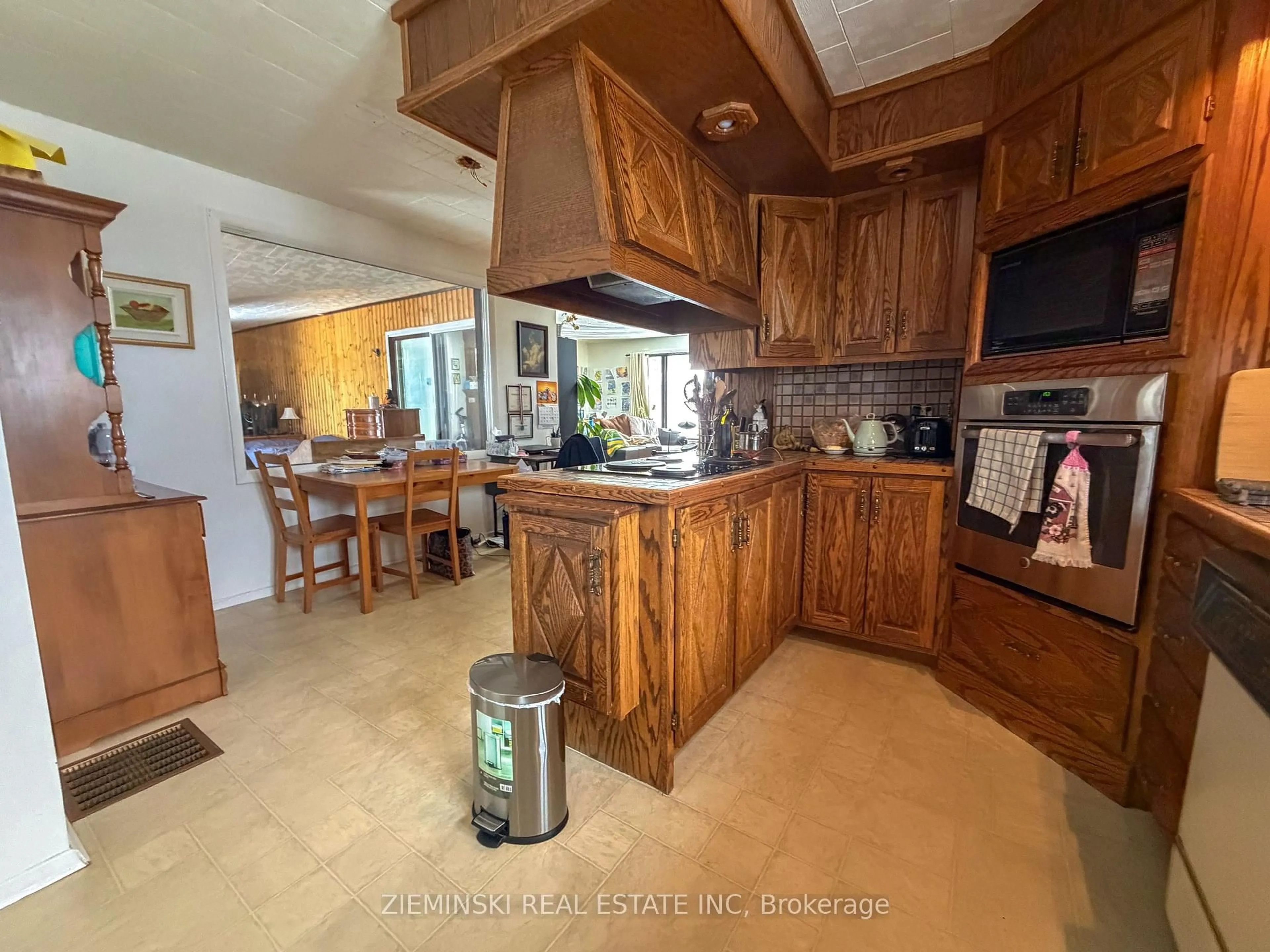 Open concept kitchen, ceramic/tile floor for 172 Elaine Ave, Smooth Rock Falls Ontario P0L 2B0