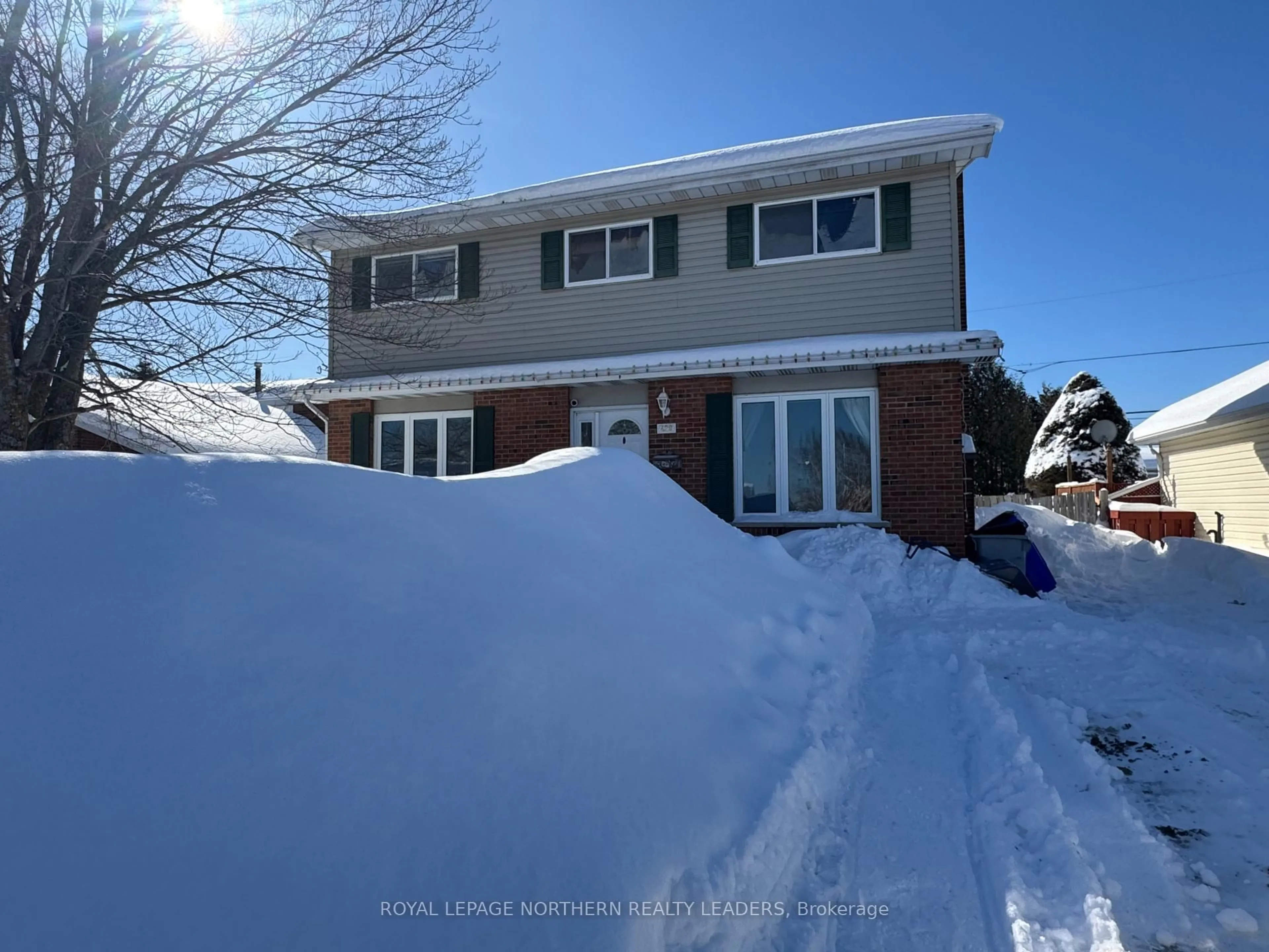 Unknown for 429 Shub Ave, Timmins Ontario P4N 7N1