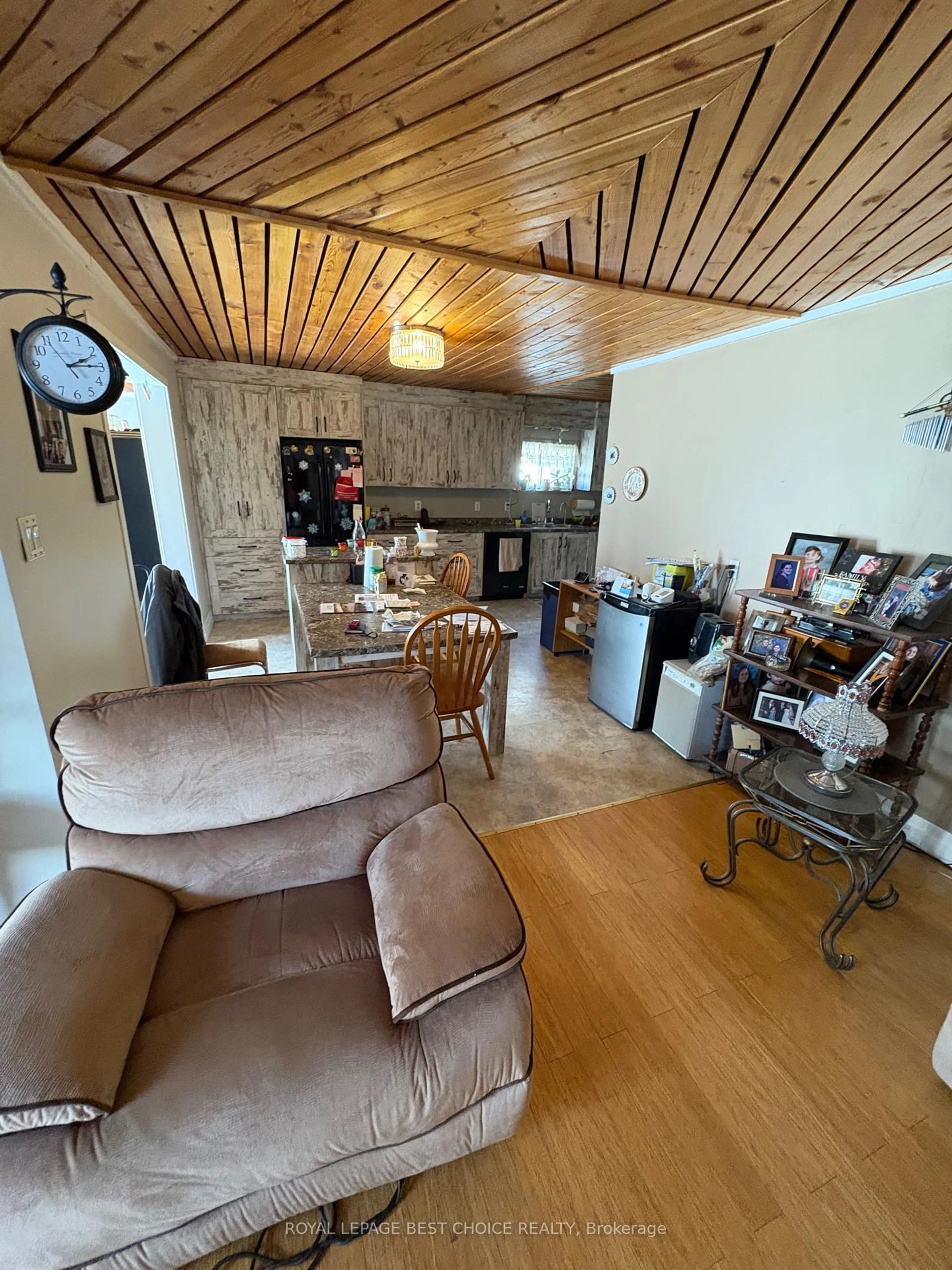 A pic of a room for 57 Hillview St, Timiskaming Ontario P0J 1N0