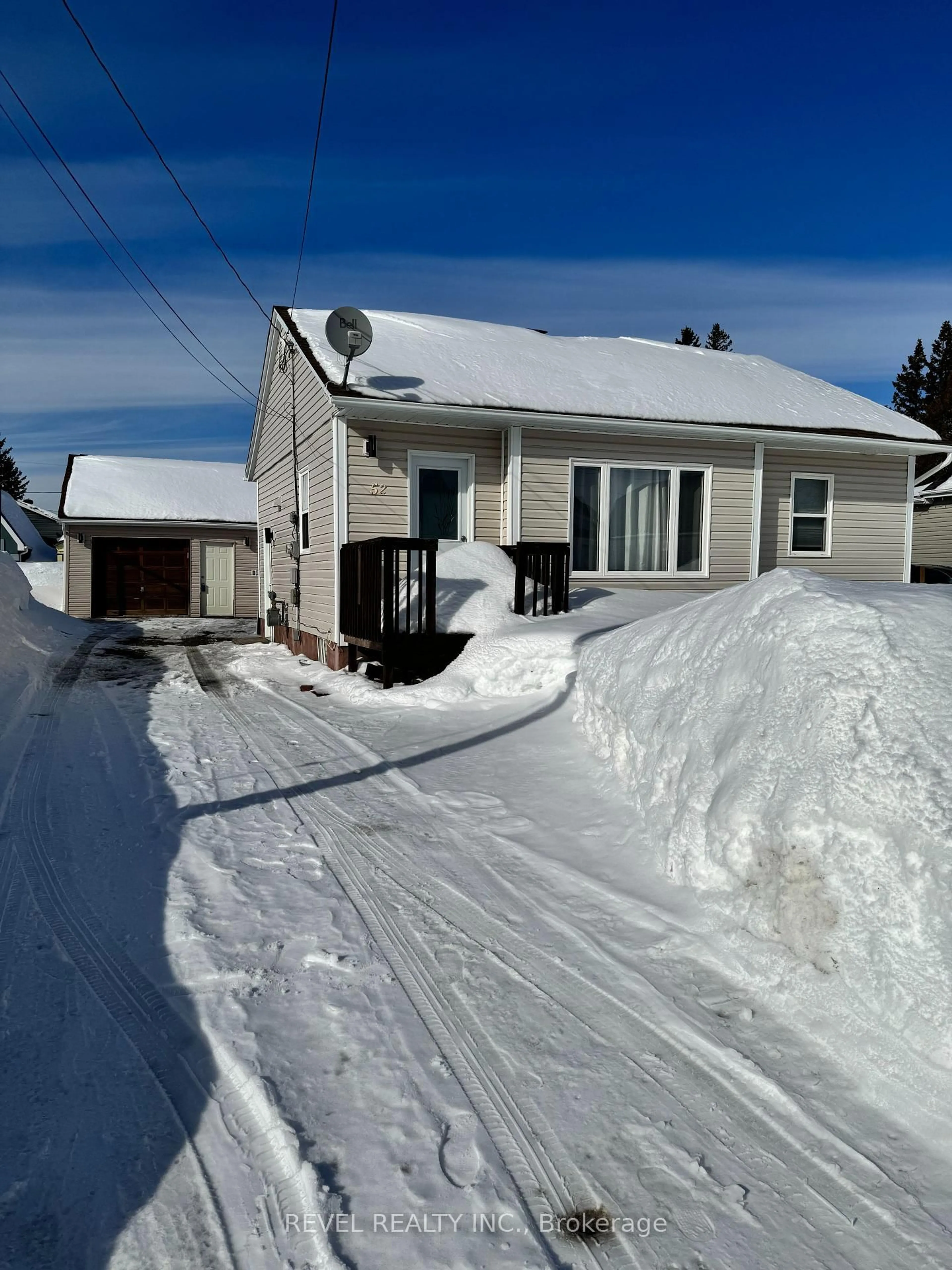 A pic from outside/outdoor area/front of a property/back of a property/a pic from drone, street for 52 Dome Ave, Timmins Ontario P0N 1H0