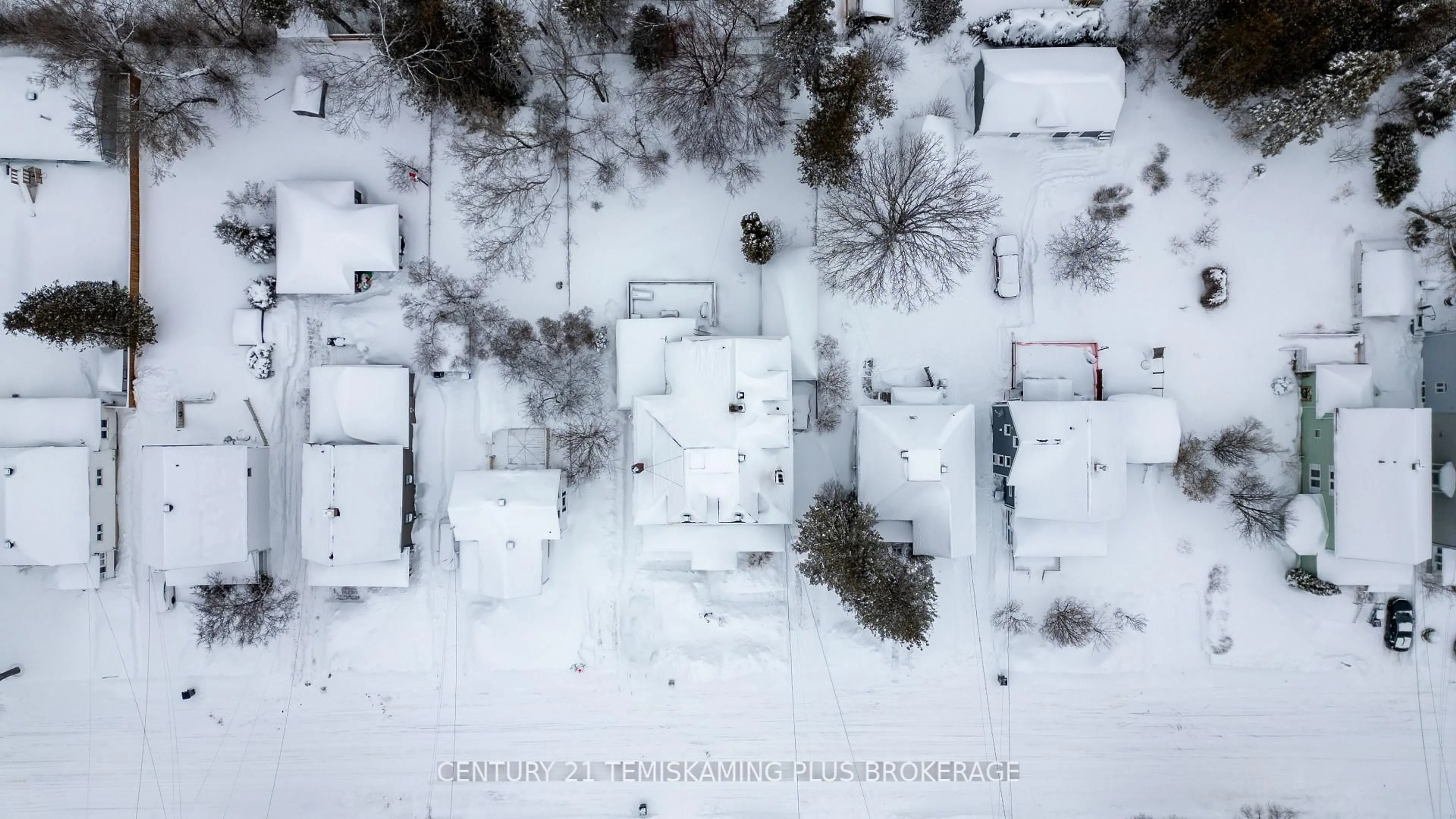 A pic from outside/outdoor area/front of a property/back of a property/a pic from drone, street for 78 Mary St, Temiskaming Shores Ontario P0J 1P0