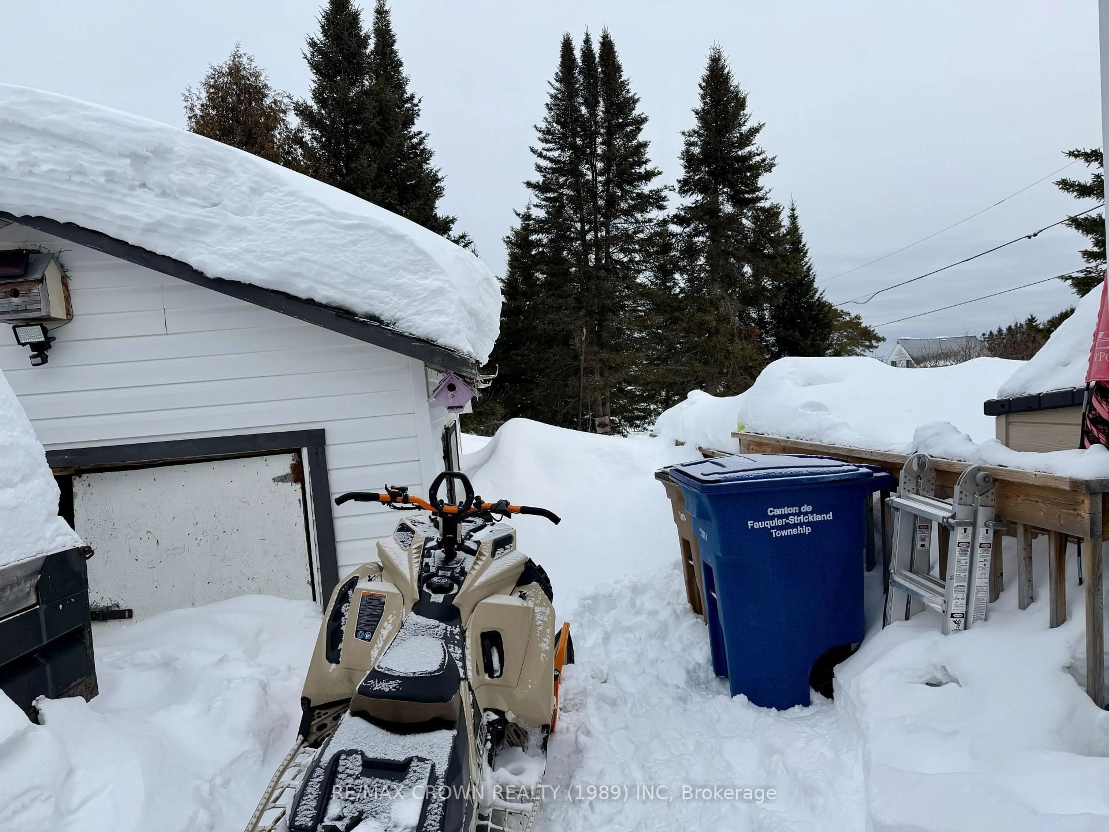 Shed for 49 Gauthier St #Fauquier, Kapuskasing Ontario P0L 1G0
