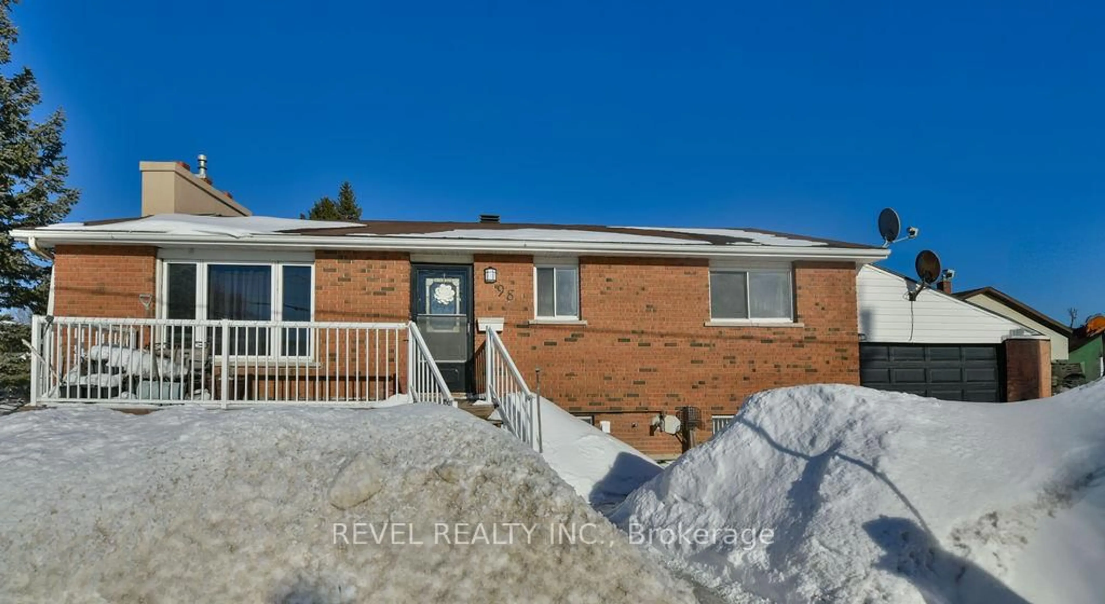 Home with brick exterior material, unknown for 98 Shirley St, Timmins Ontario P4R 1B9