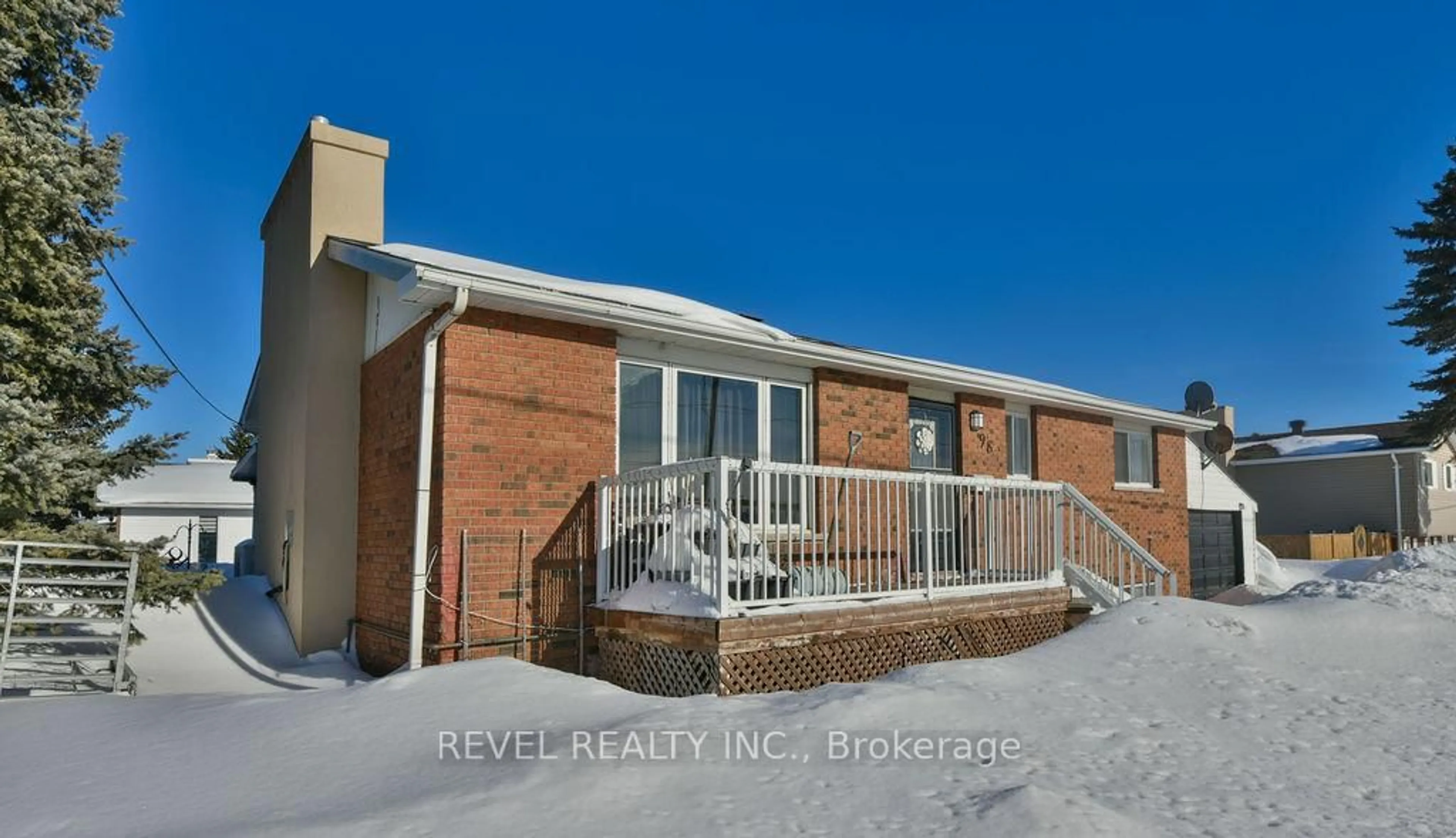 Home with brick exterior material, water/lake/river/ocean view for 98 Shirley St, Timmins Ontario P4R 1B9