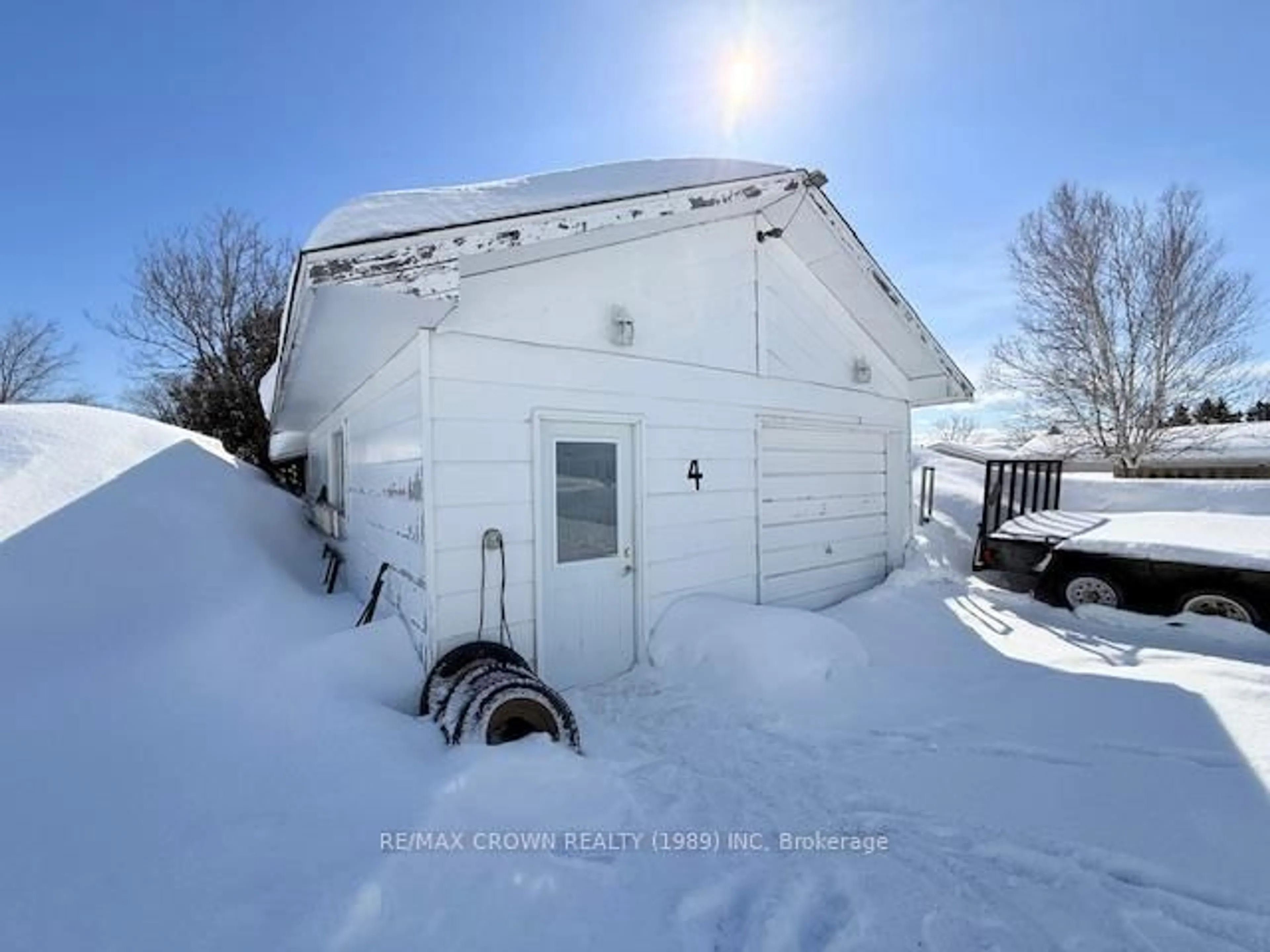 Shed for 4 Brock Cres, Kapuskasing Ontario P5N 2J8