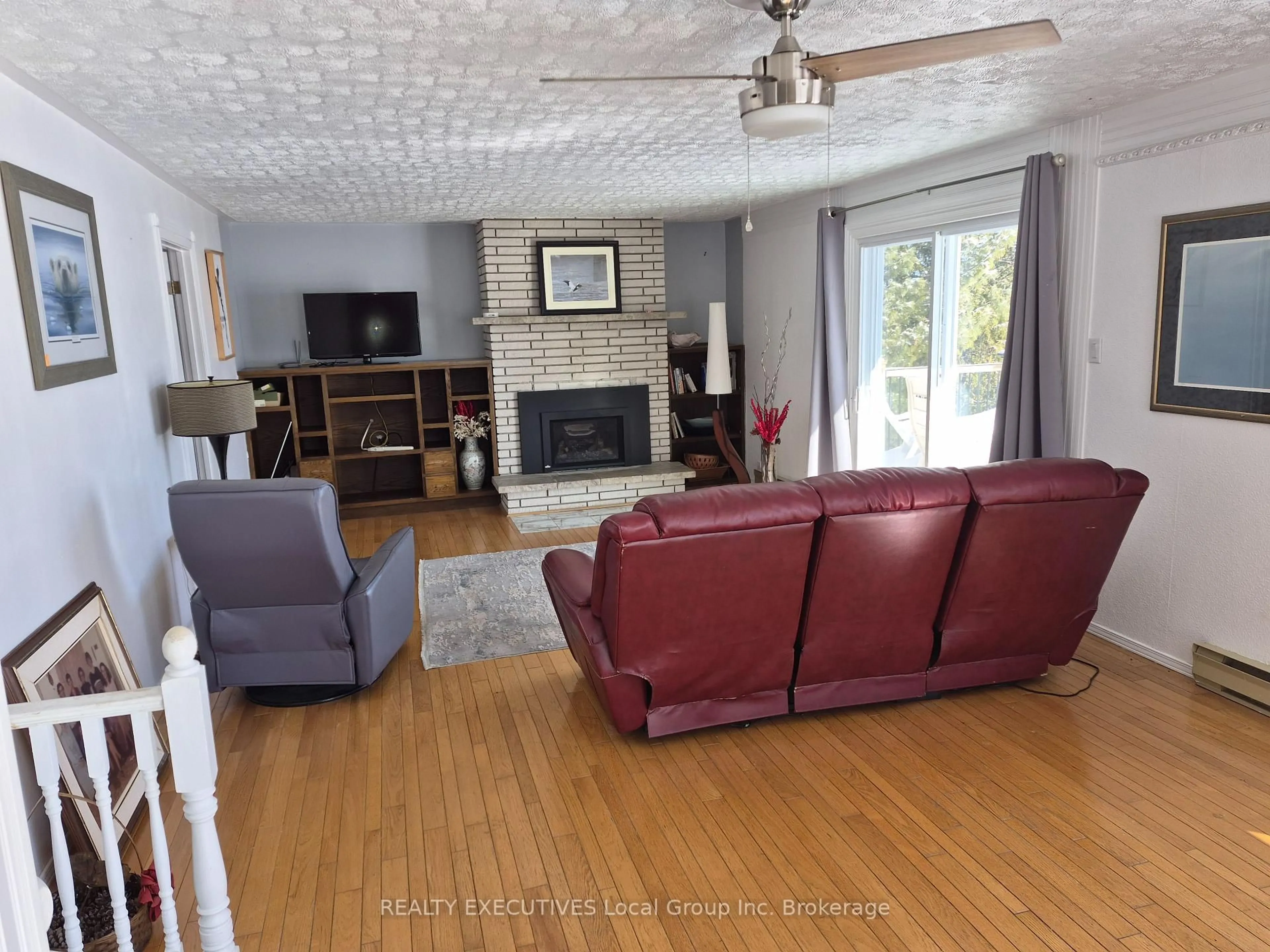 Living room with furniture, unknown for 501178 Berry Rd, Timiskaming Ontario P0J 1P0
