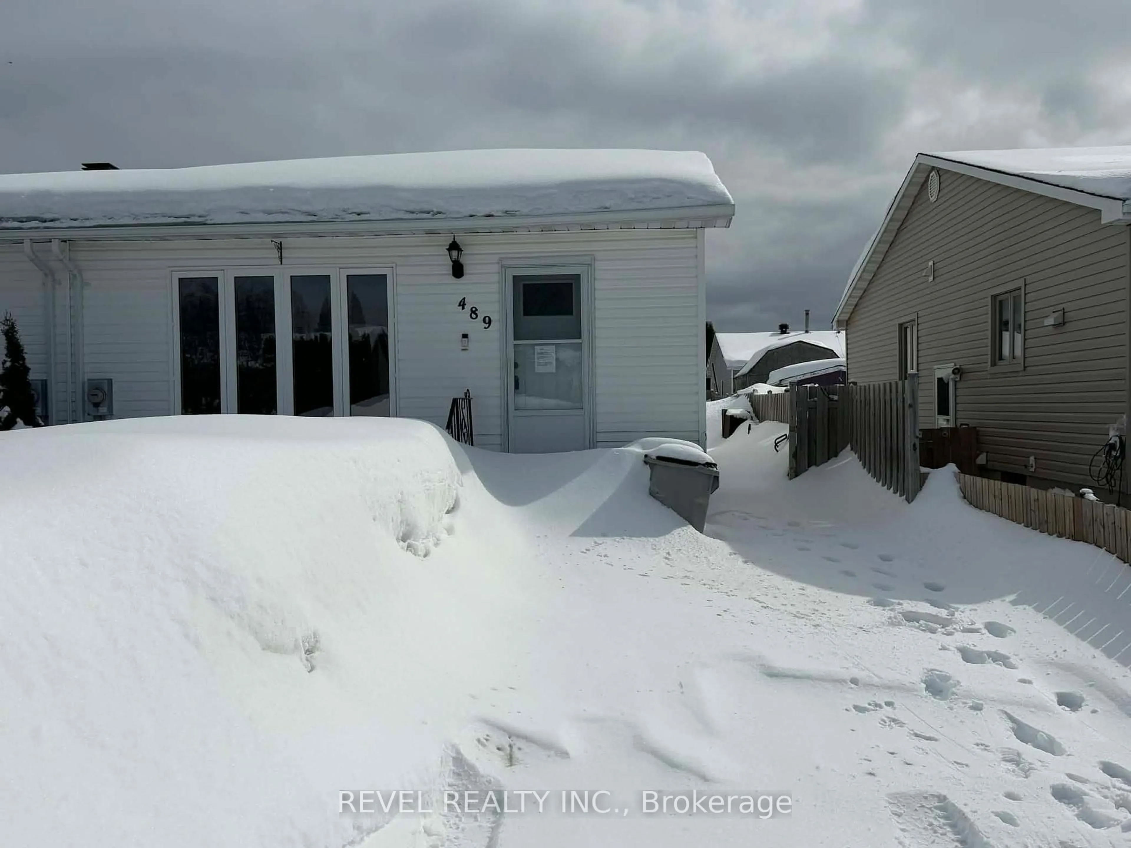 Unknown for 489 Couture Ave, Timmins Ontario P4P 1A5