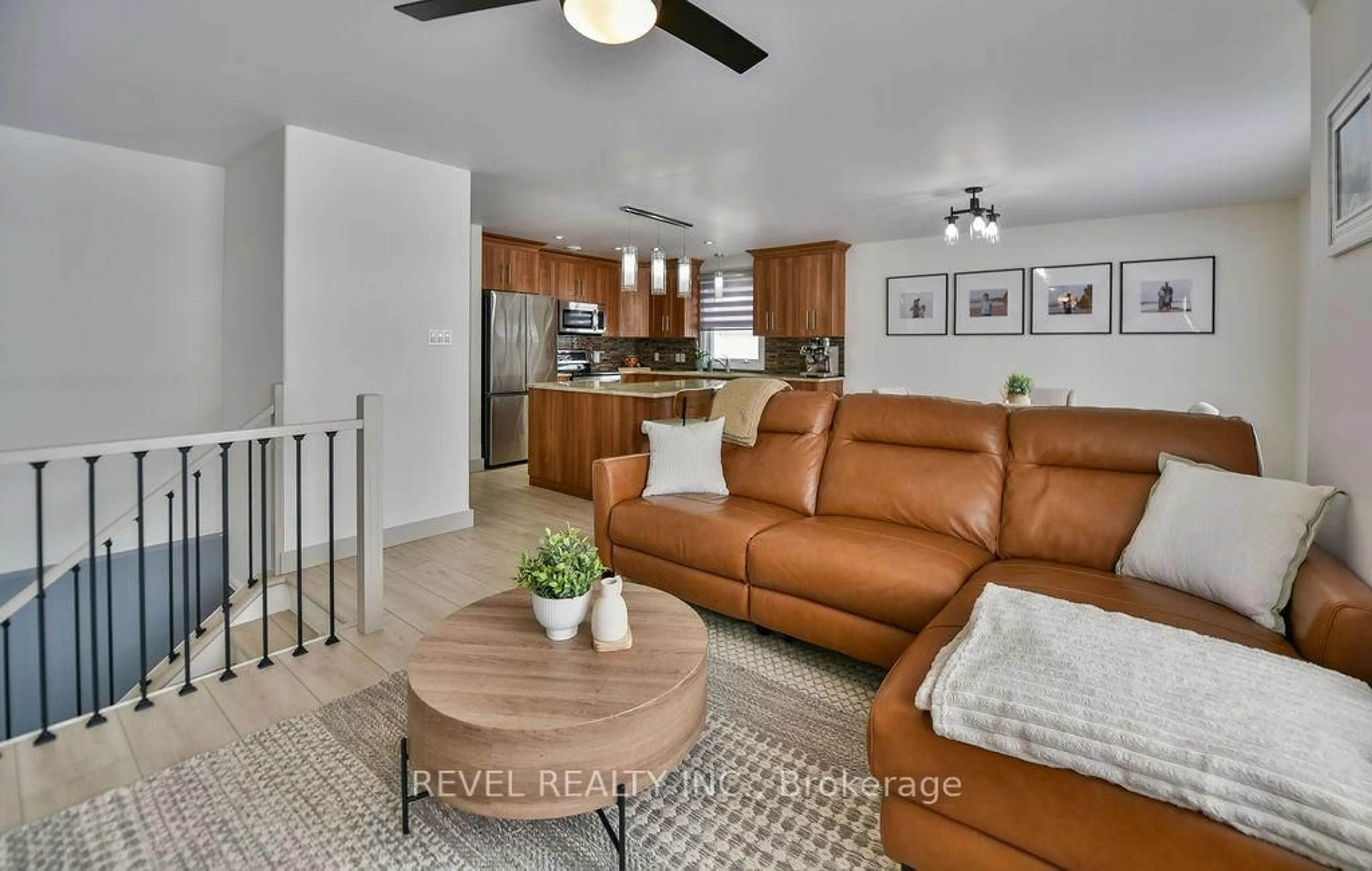 Living room with furniture, ceramic/tile floor for 133 J.V. Bonhomme Blvd, Timmins Ontario P4P 0A2