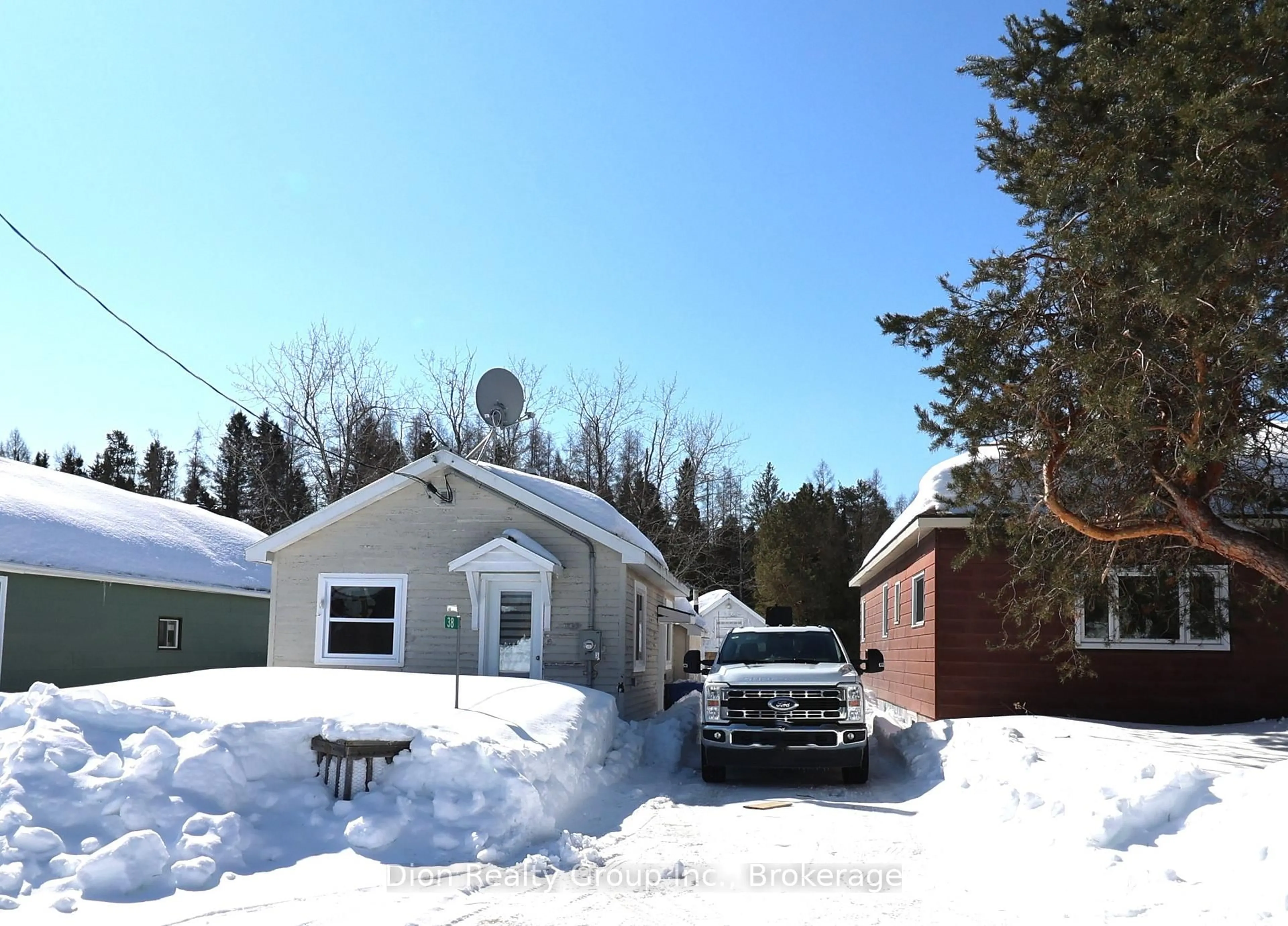 Unknown for 38 George St, Kirkland Lake Ontario P0K 1B0