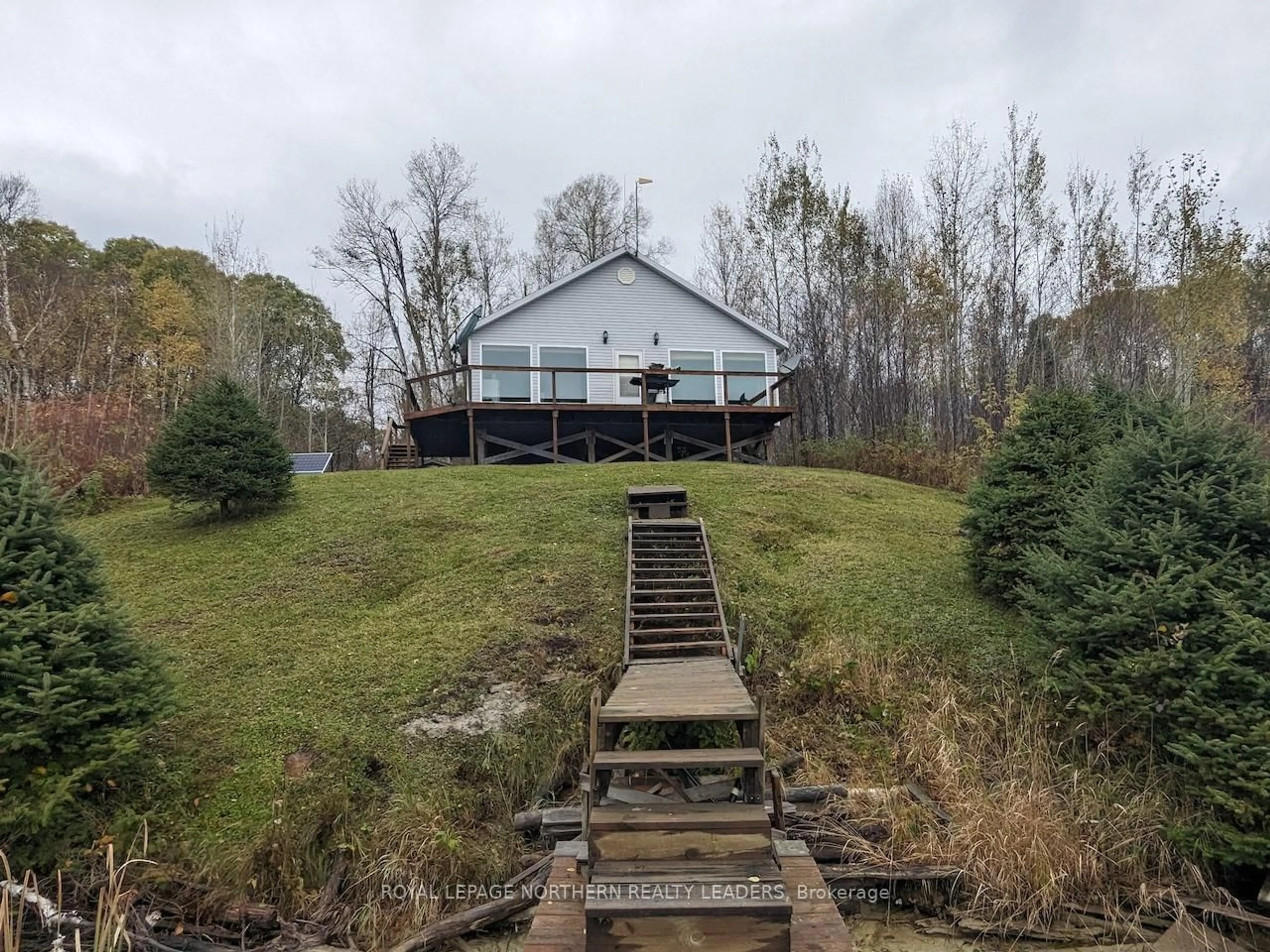 A pic from outside/outdoor area/front of a property/back of a property/a pic from drone, water/lake/river/ocean view for Lot 18 Mattagami Lake Gogama, Timmins Ontario P0N 1W0