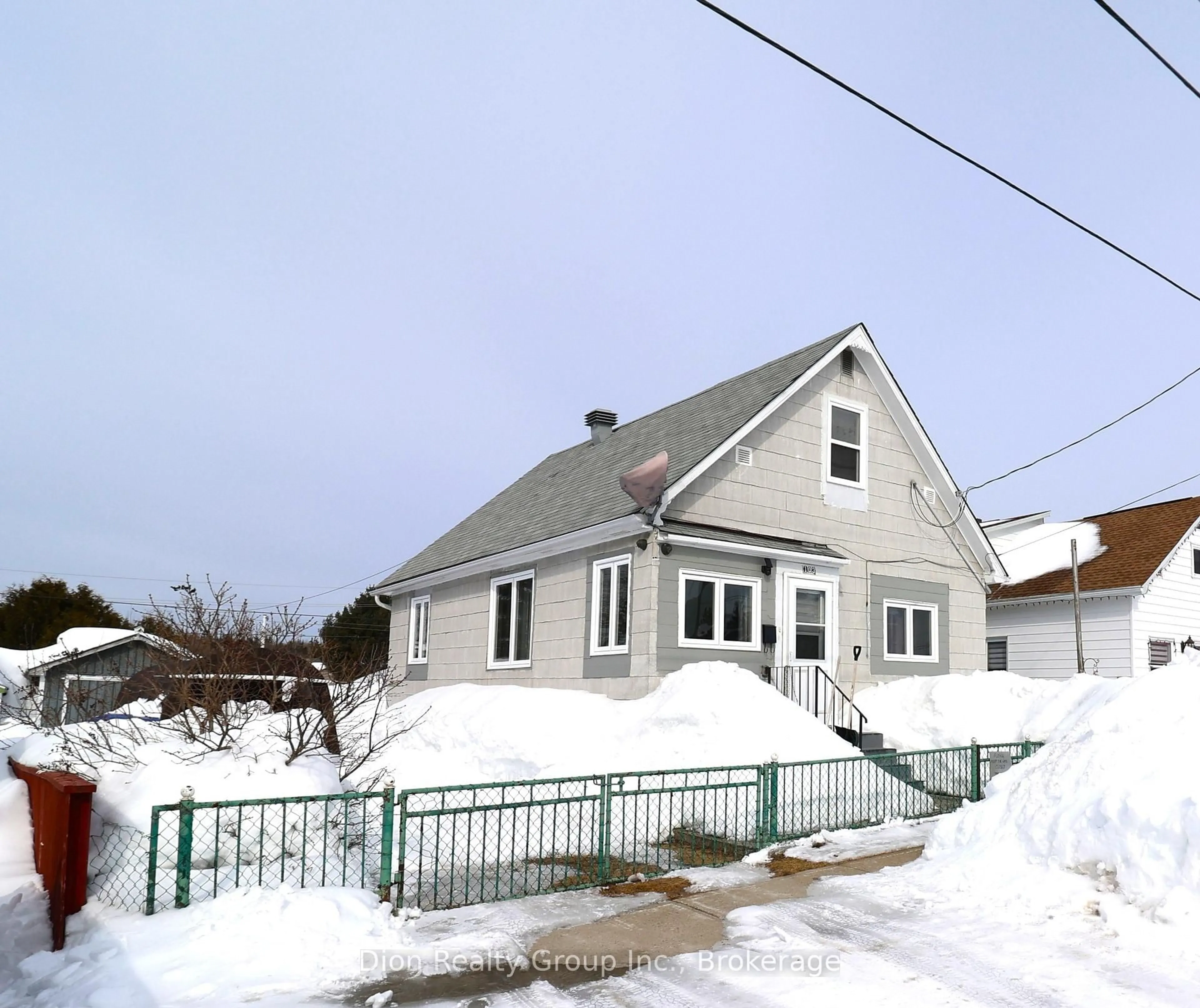 Unknown for 103 Woods St, Kirkland Lake Ontario P2N 3C4