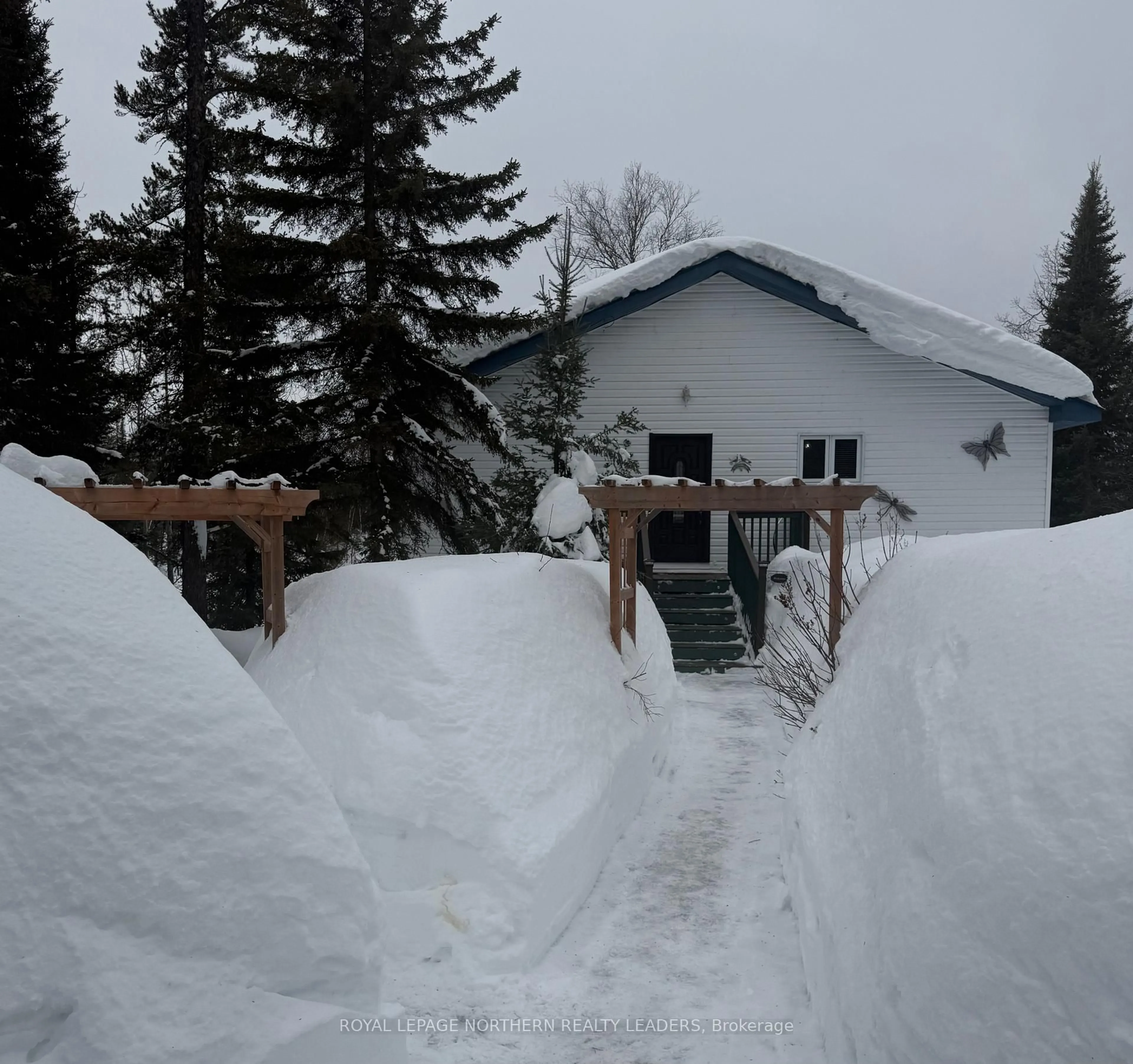 Shed for 1143 Douglas Rd, Iroquois Falls Ontario P0K 1G0