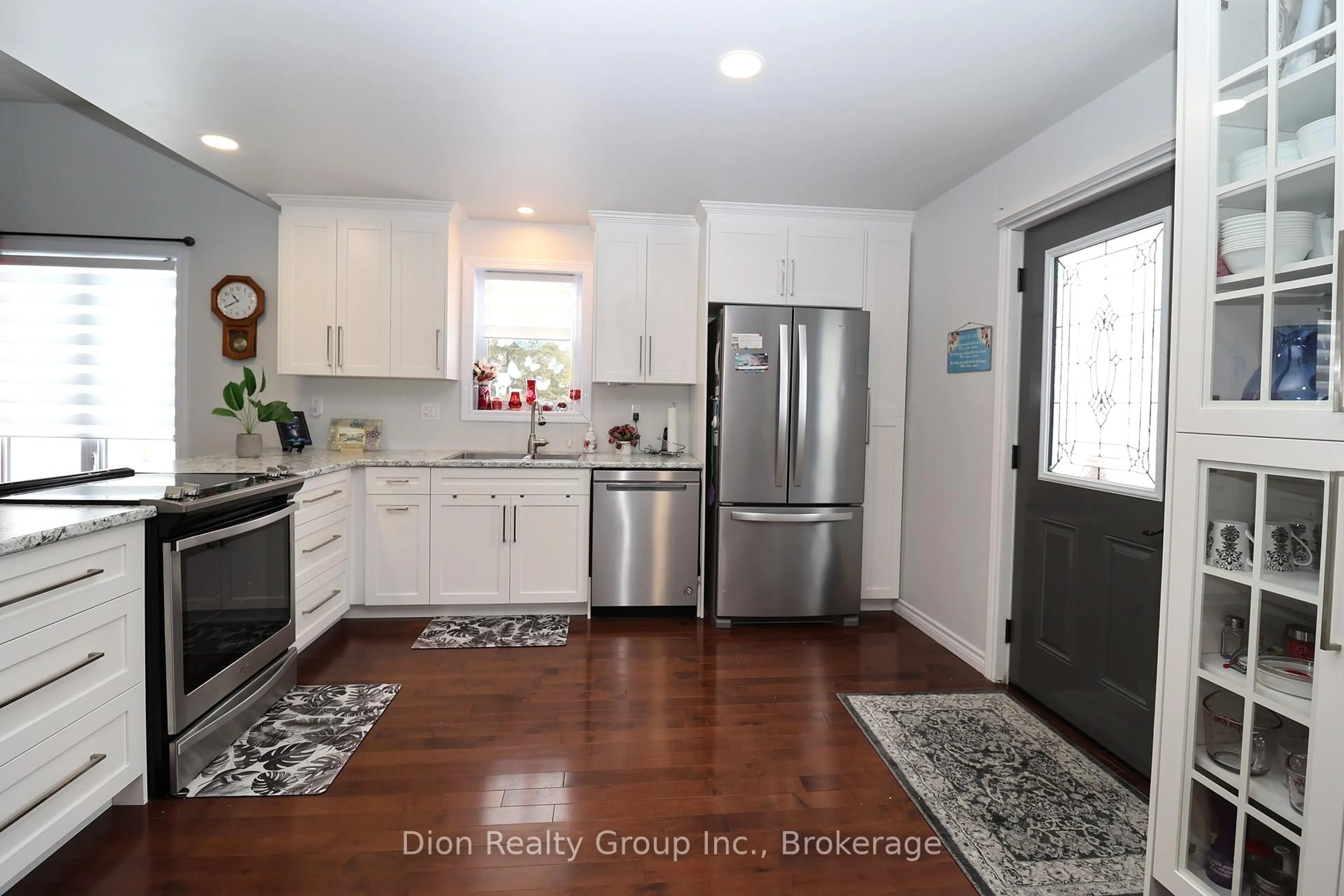 Open concept kitchen, unknown for 33 George St, Kirkland Lake Ontario P2N 1B0