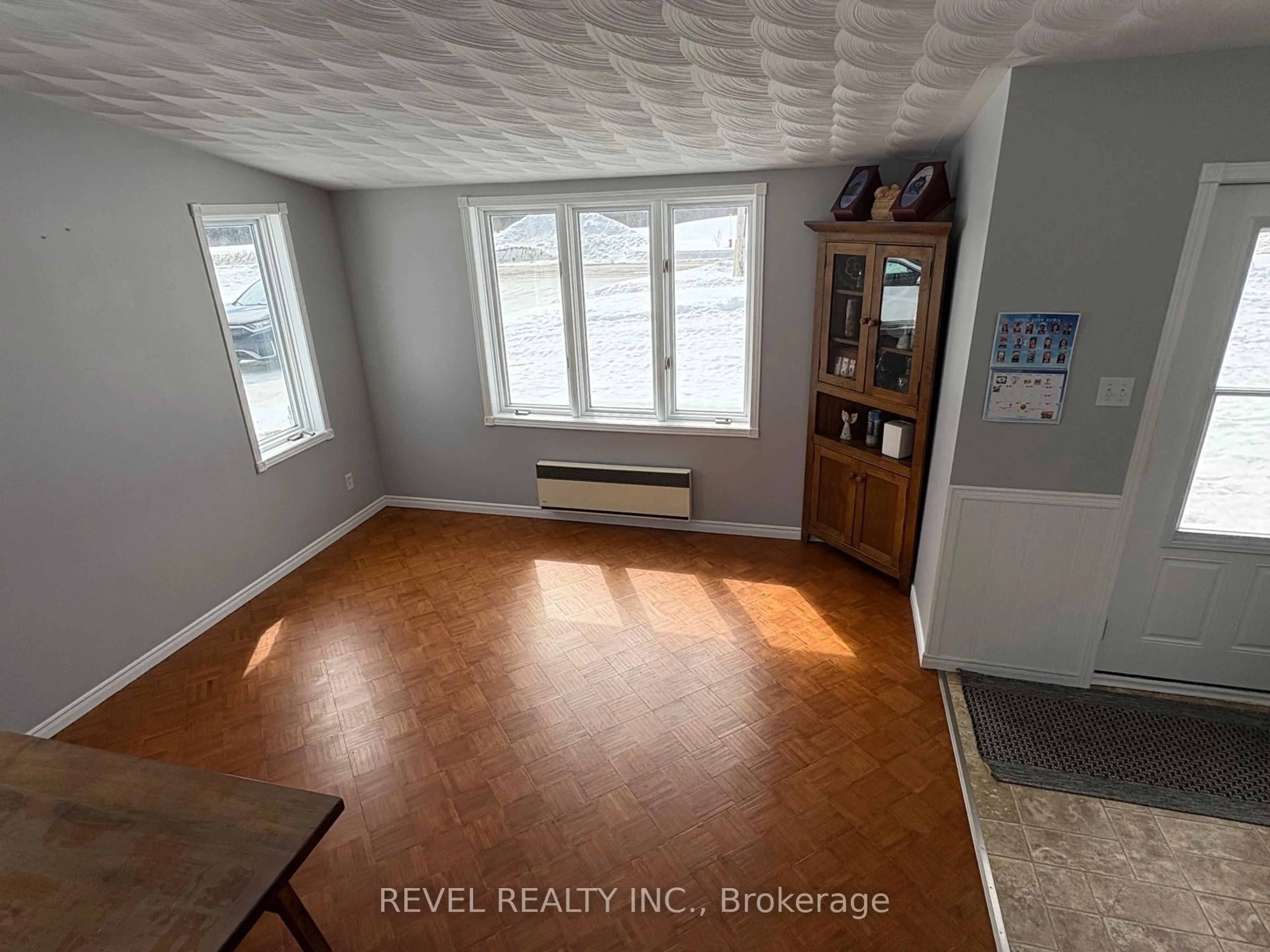 A pic of a room for 385 Nahma Rd, Cochrane Ontario P0L 1C0