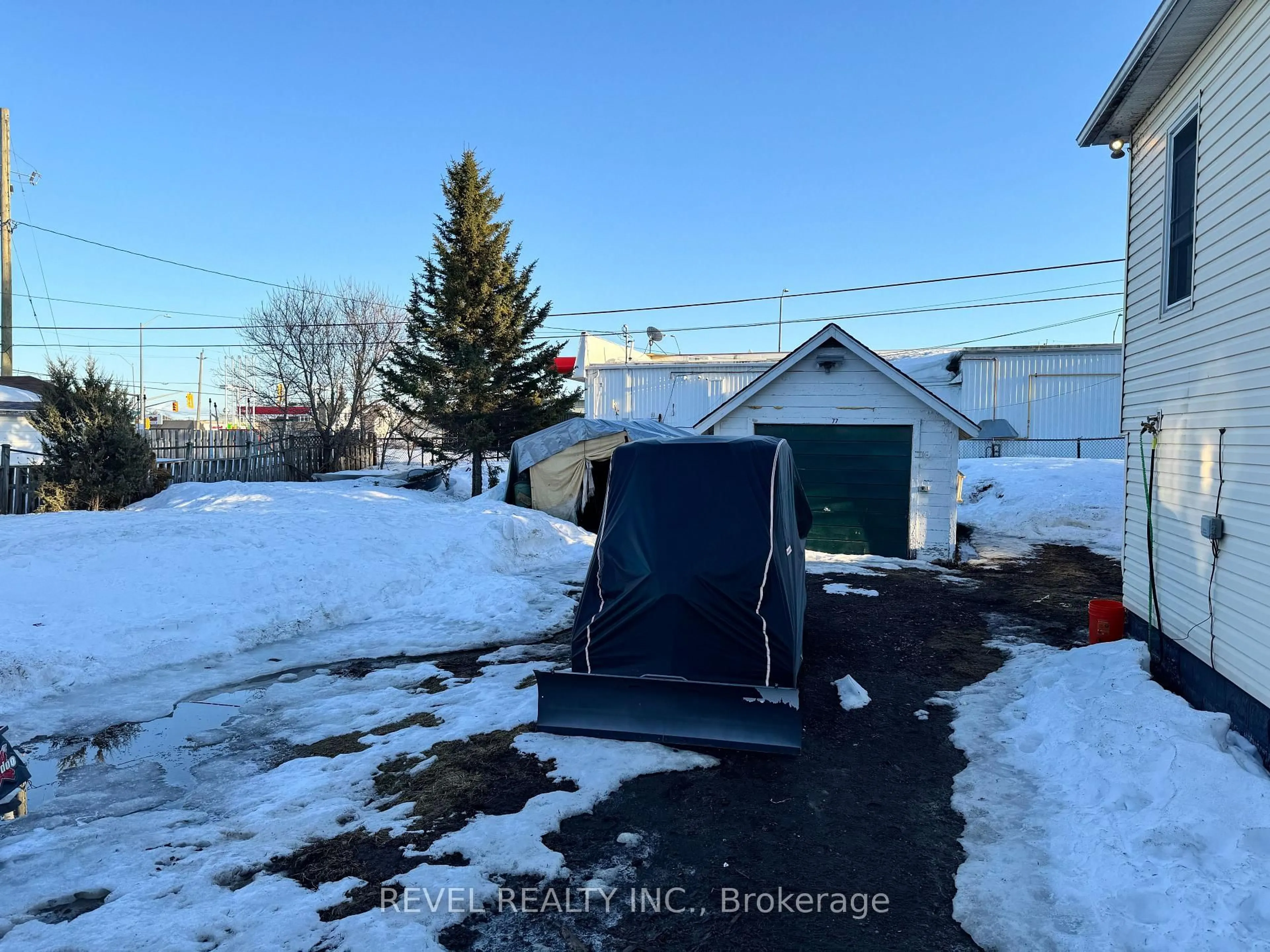 Shed for 77 Fern Ave, Timmins Ontario P0N 1H0