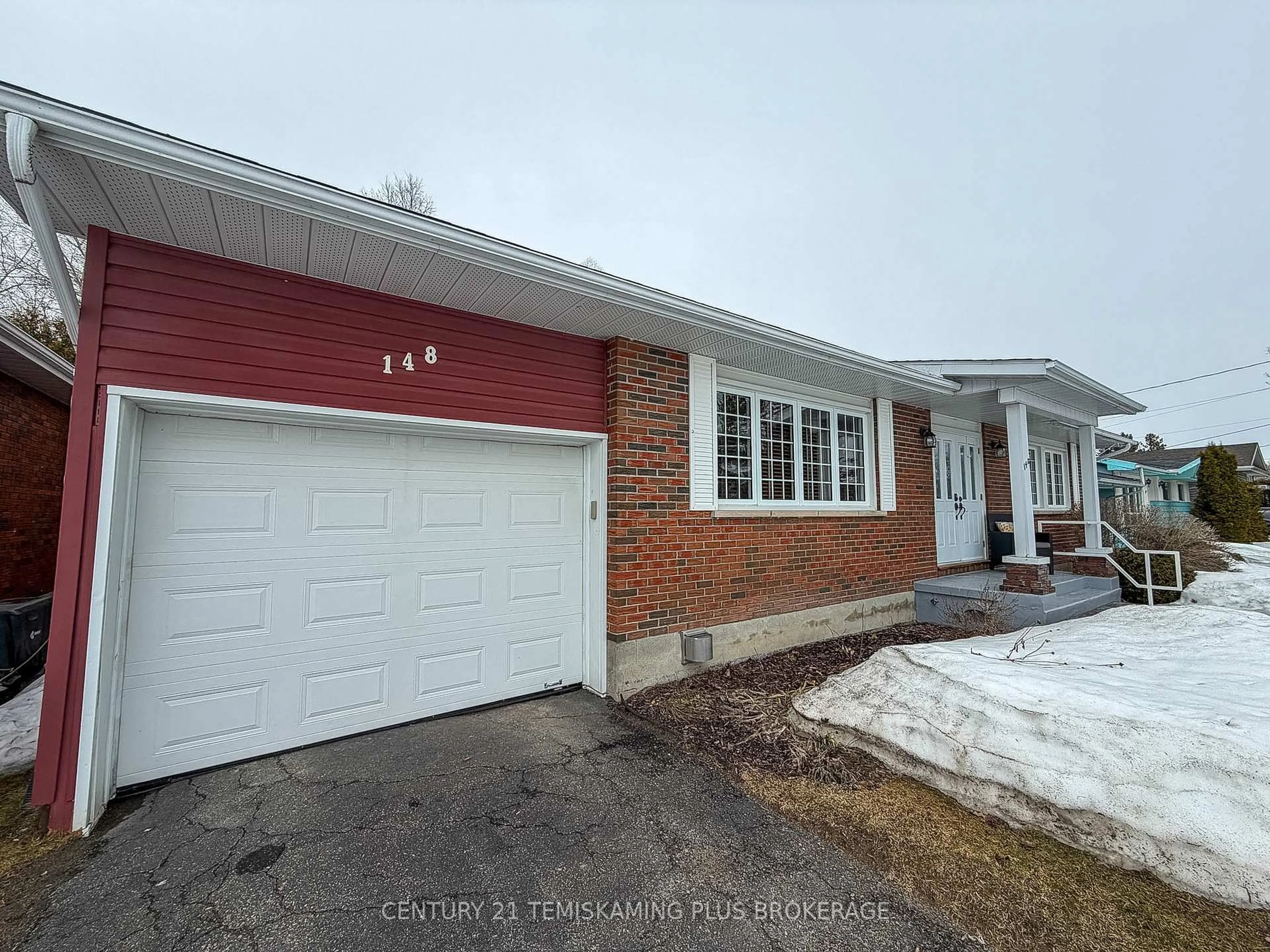 Home with brick exterior material, street for 148 Jaffray St, Temiskaming Shores Ontario P0J 1P0