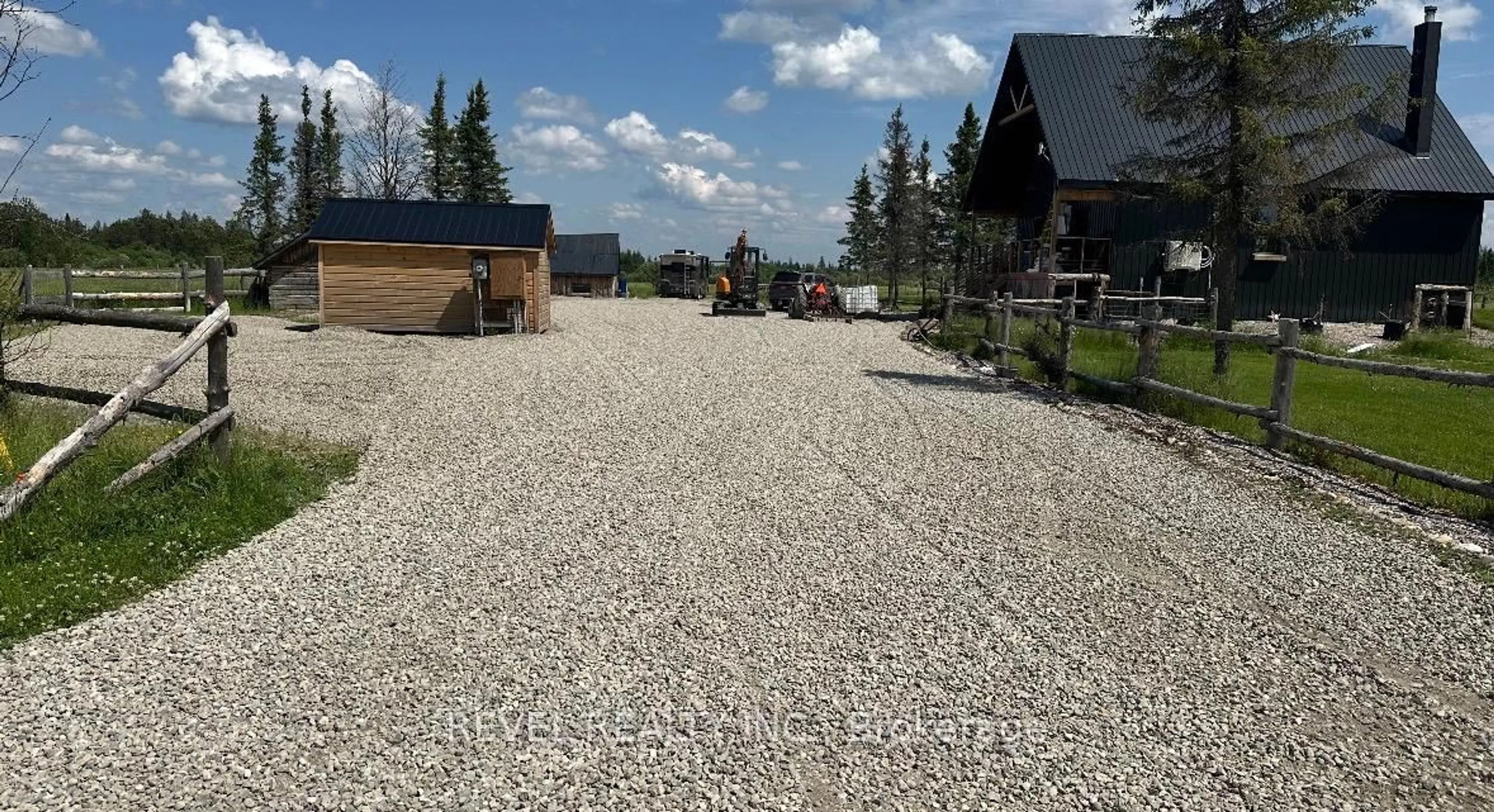 A pic from outside/outdoor area/front of a property/back of a property/a pic from drone, street for 680 Peltola Rd, Cochrane Ontario P0L 1C0