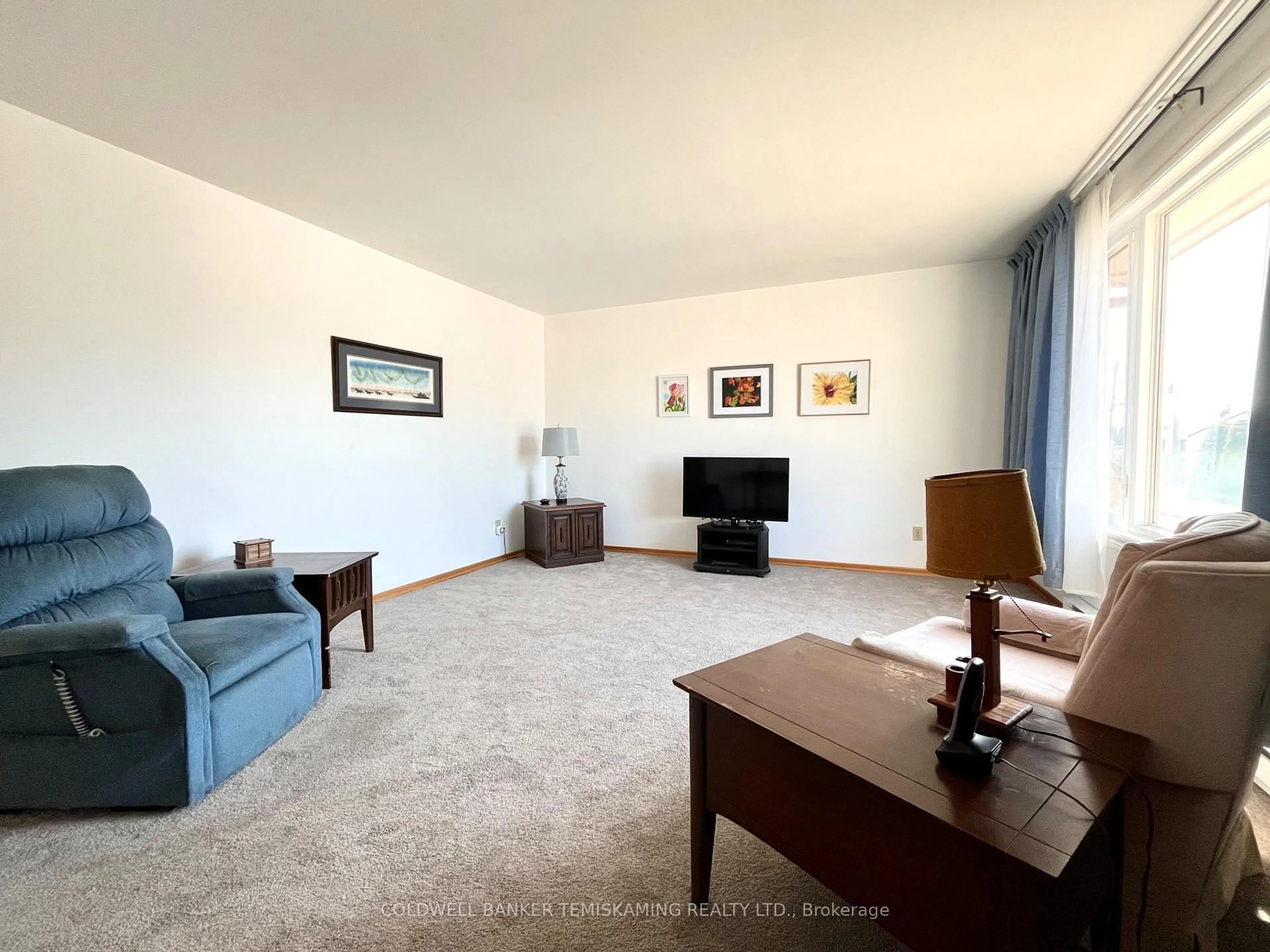 Living room with furniture, unknown for 397 Russell St, Temiskaming Shores Ontario P0J 1K0