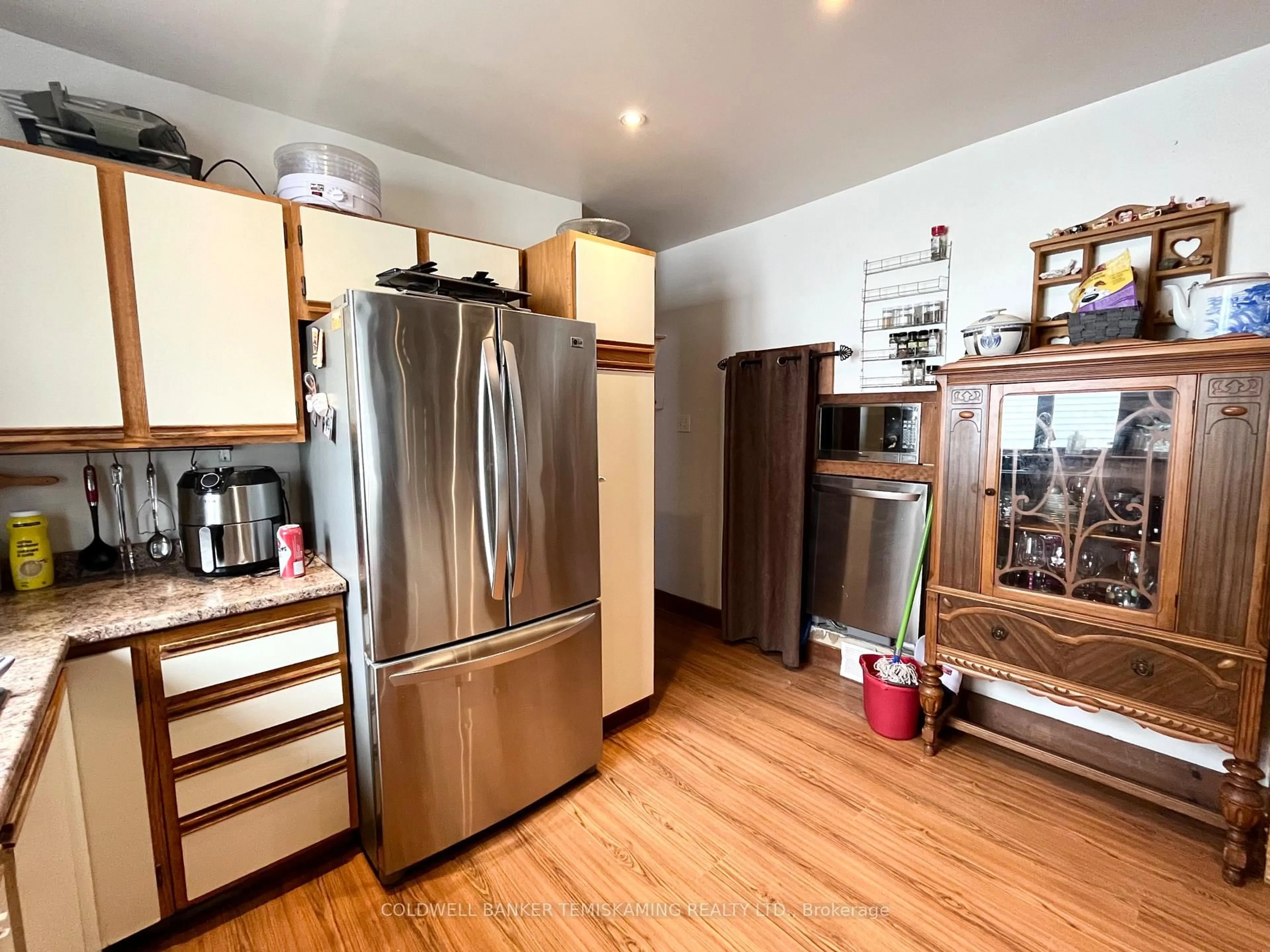 Unknown for 39 Comfort St, Kirkland Lake Ontario P2N 3B1