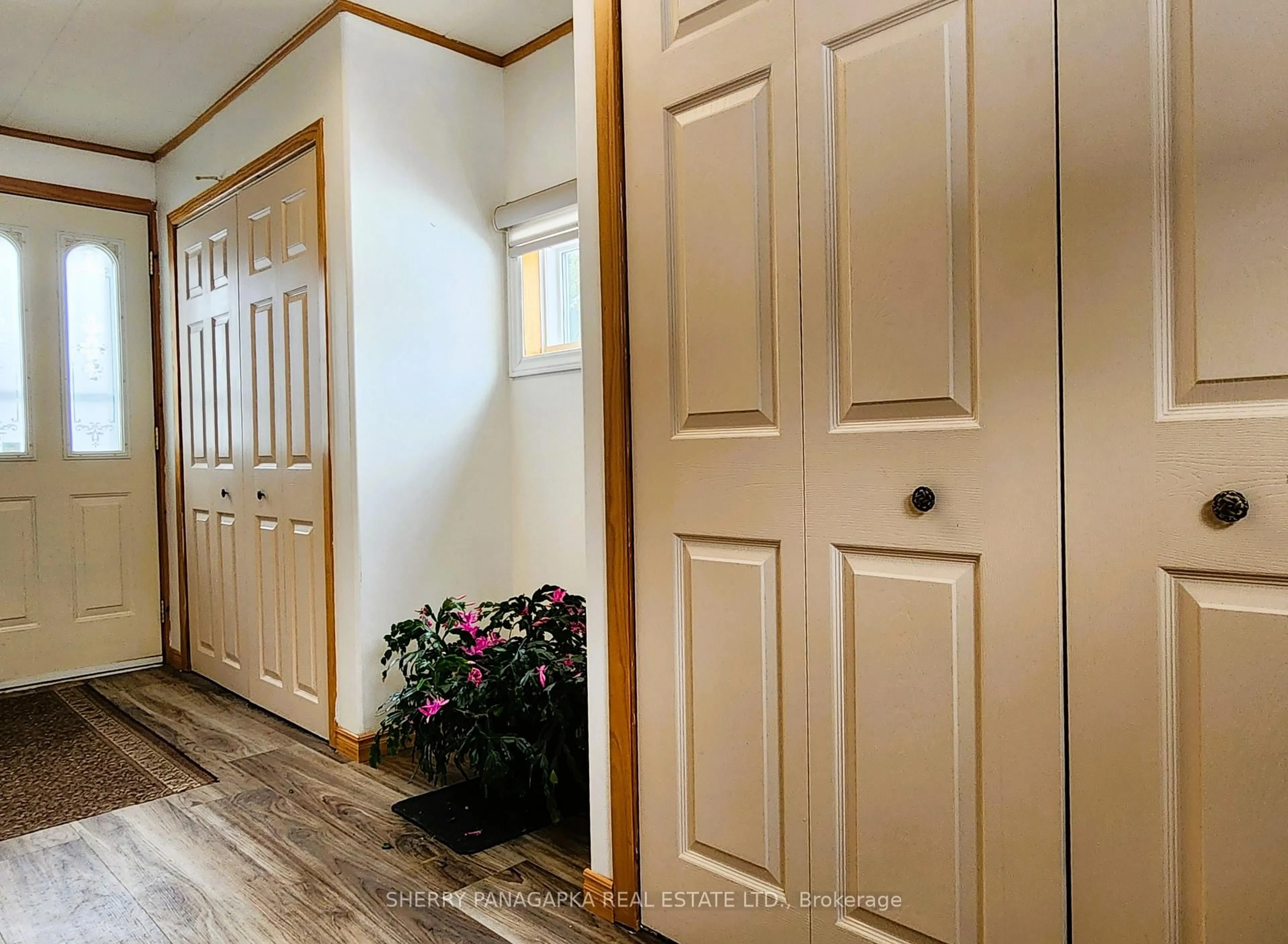 Indoor entryway for 714 Government Rd, Kirkland Lake Ontario P0K 1A0