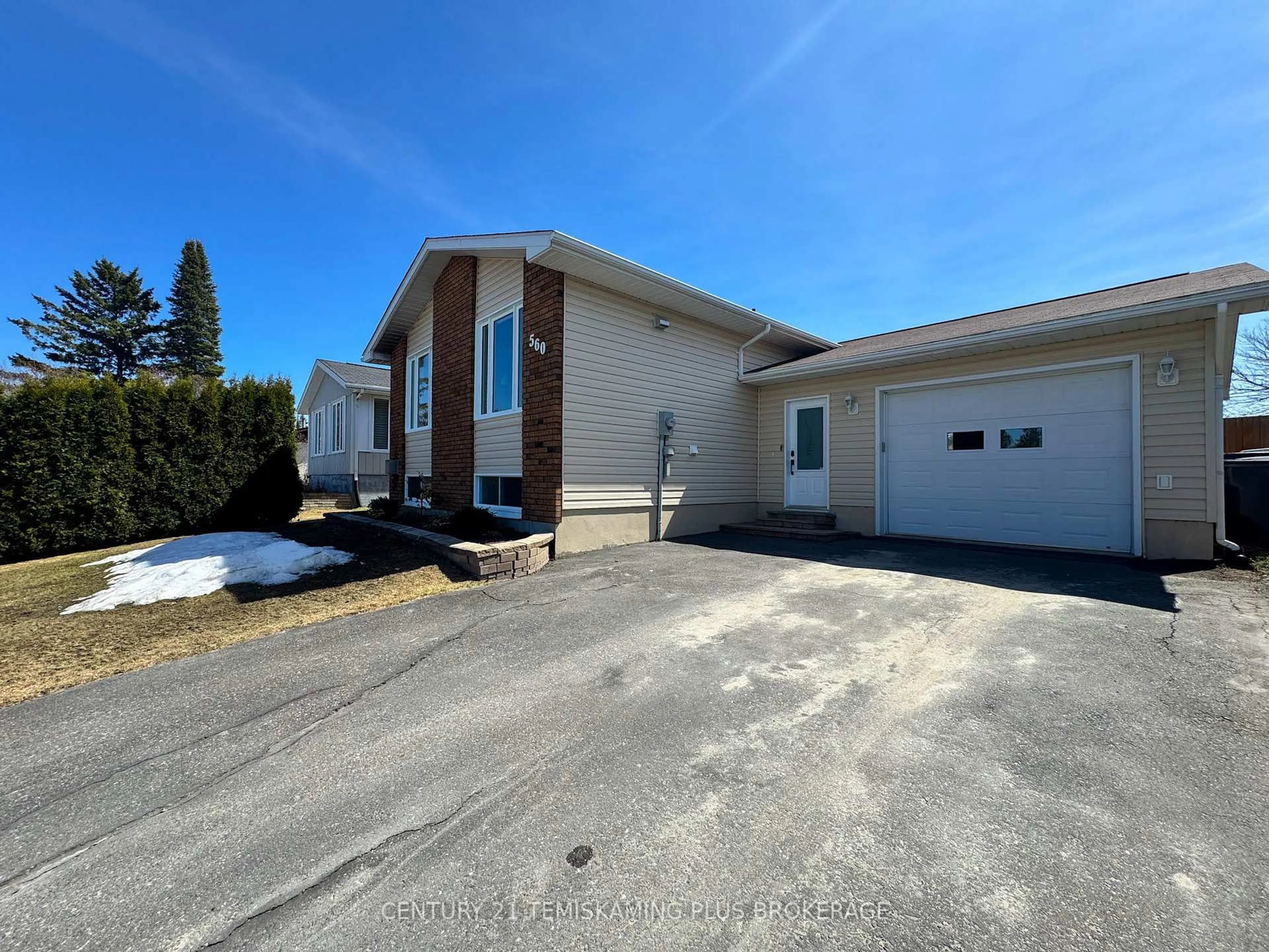 Unknown for 560 Helmer Pedersen Dr, Temiskaming Shores Ontario P0J 1P0