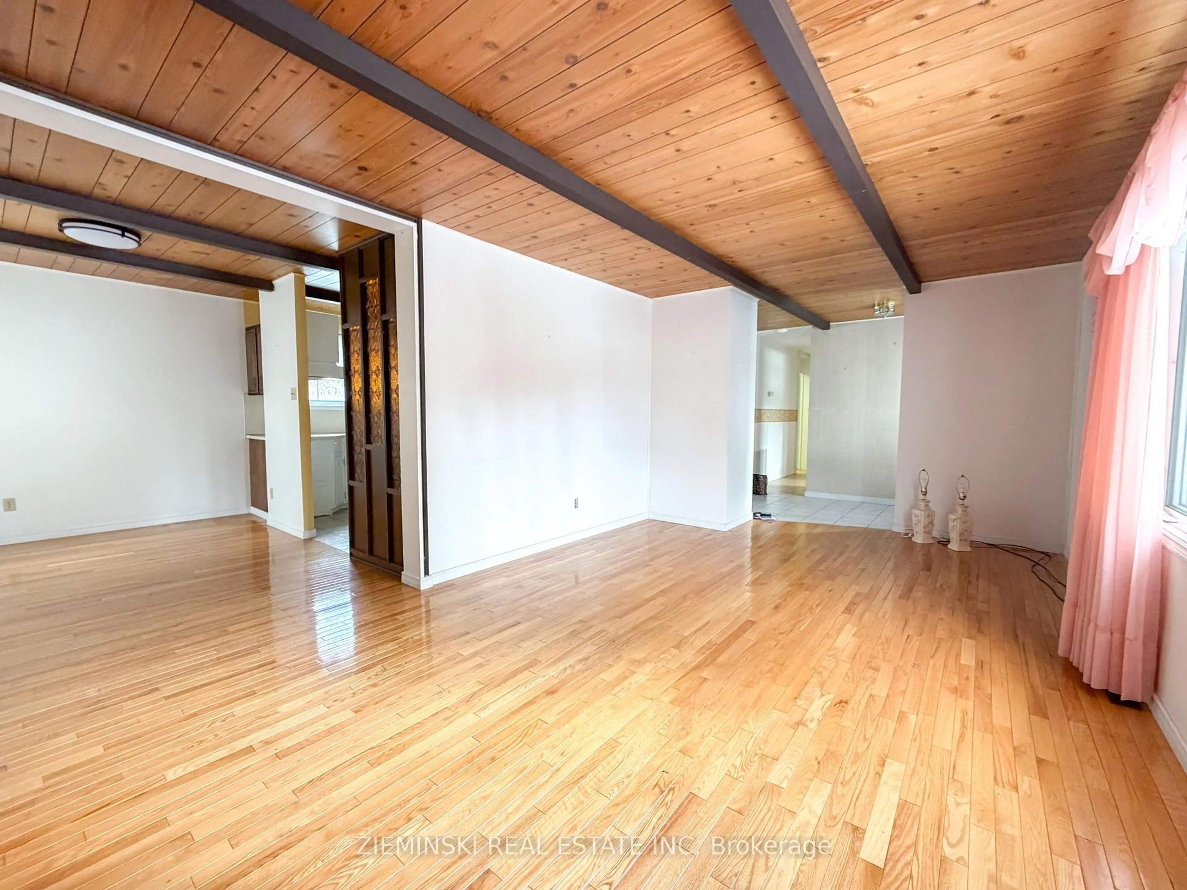 Unknown for 105 New Circle Pl, Iroquois Falls Ontario P0K 1E0