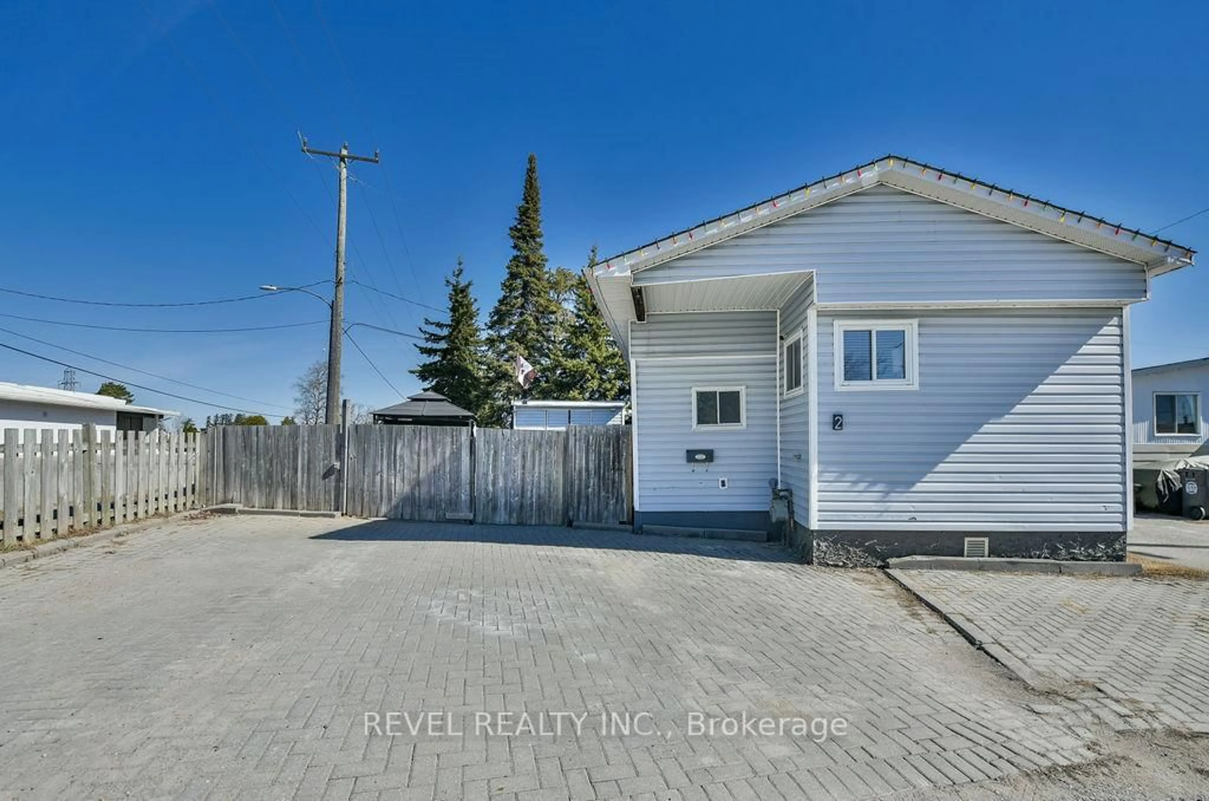 Unknown for 2 Rovie Ave, Timmins Ontario P4N 0C8