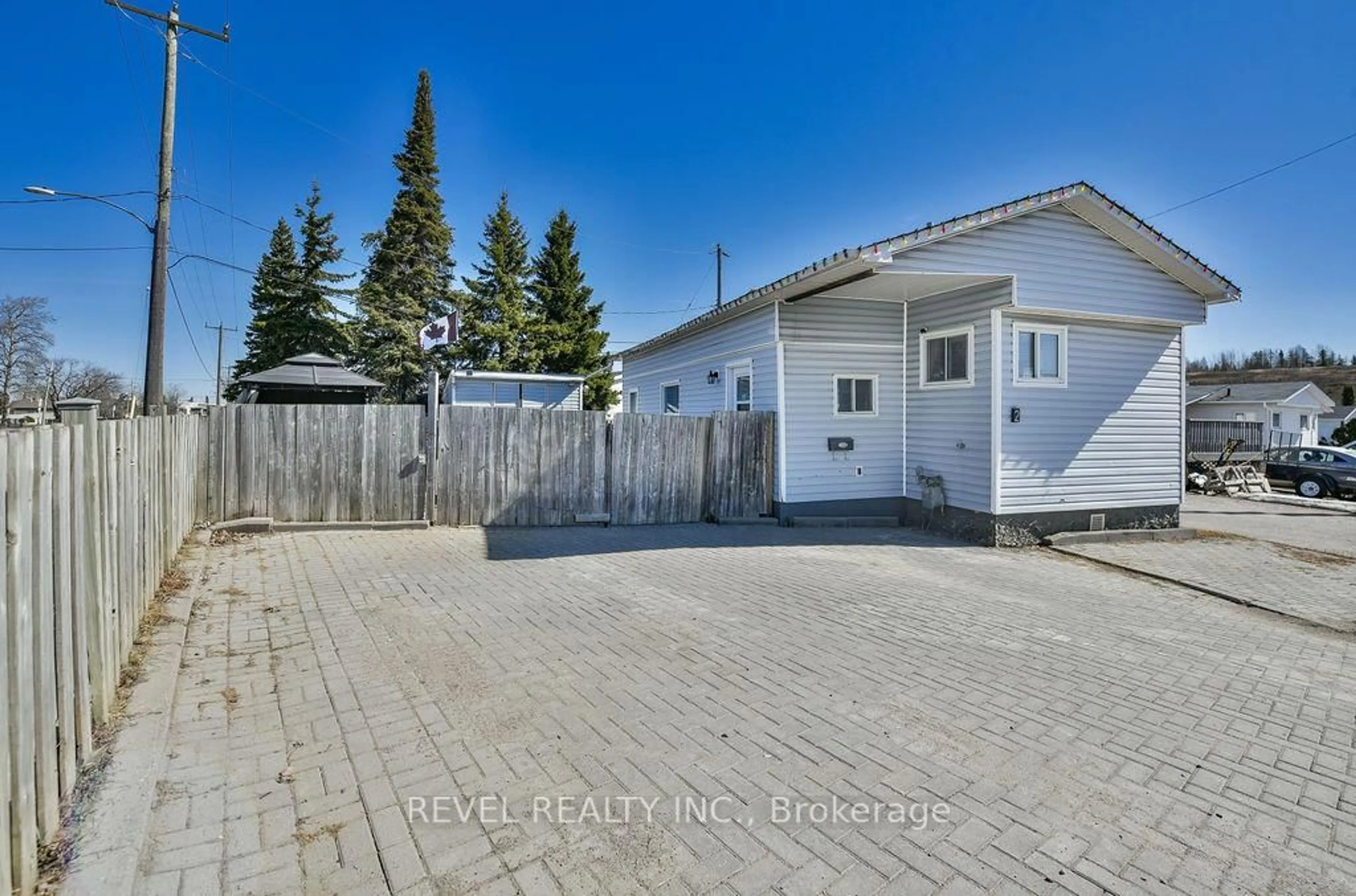 Unknown for 2 Rovie Ave, Timmins Ontario P4N 0C8